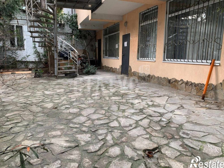 2-комн квартира Кирова ул, 10 А