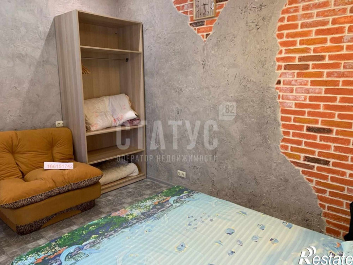 2-комн квартира Кирова ул, 10 А