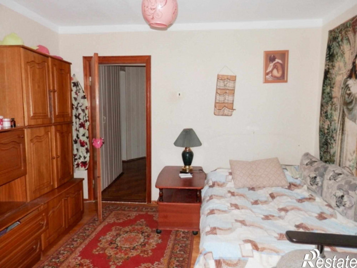 3-комн квартира 3-Б мкрн, 39
