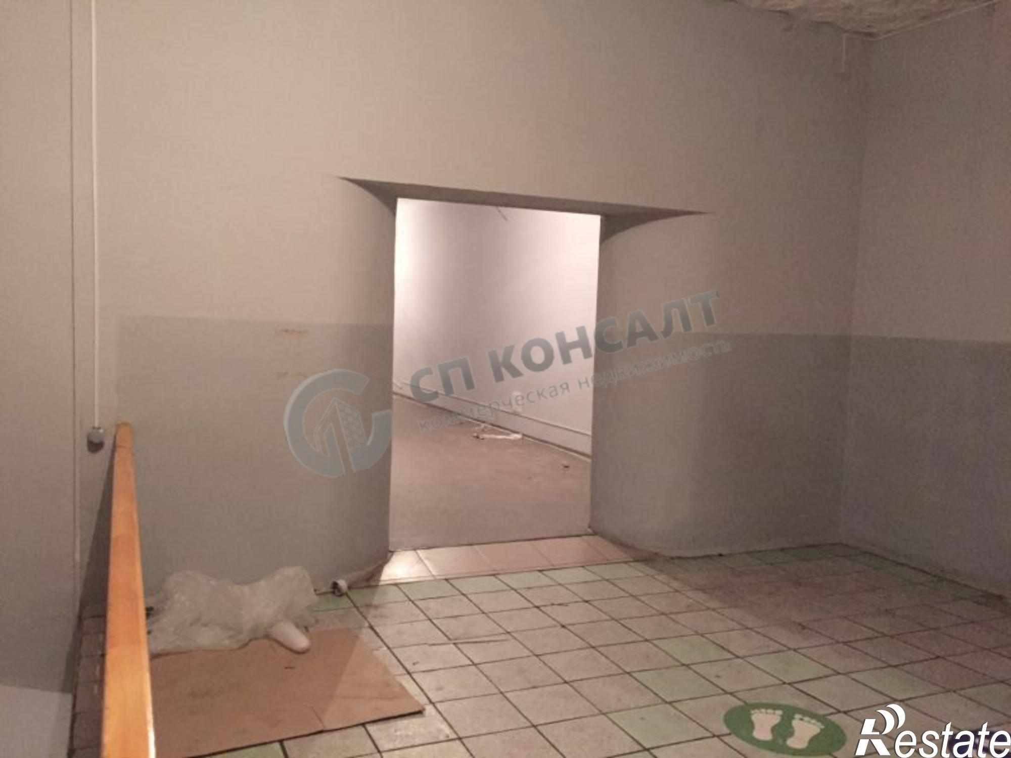 Сдать помещение свободного назначения за 293 160 рублей на Растопчина ул