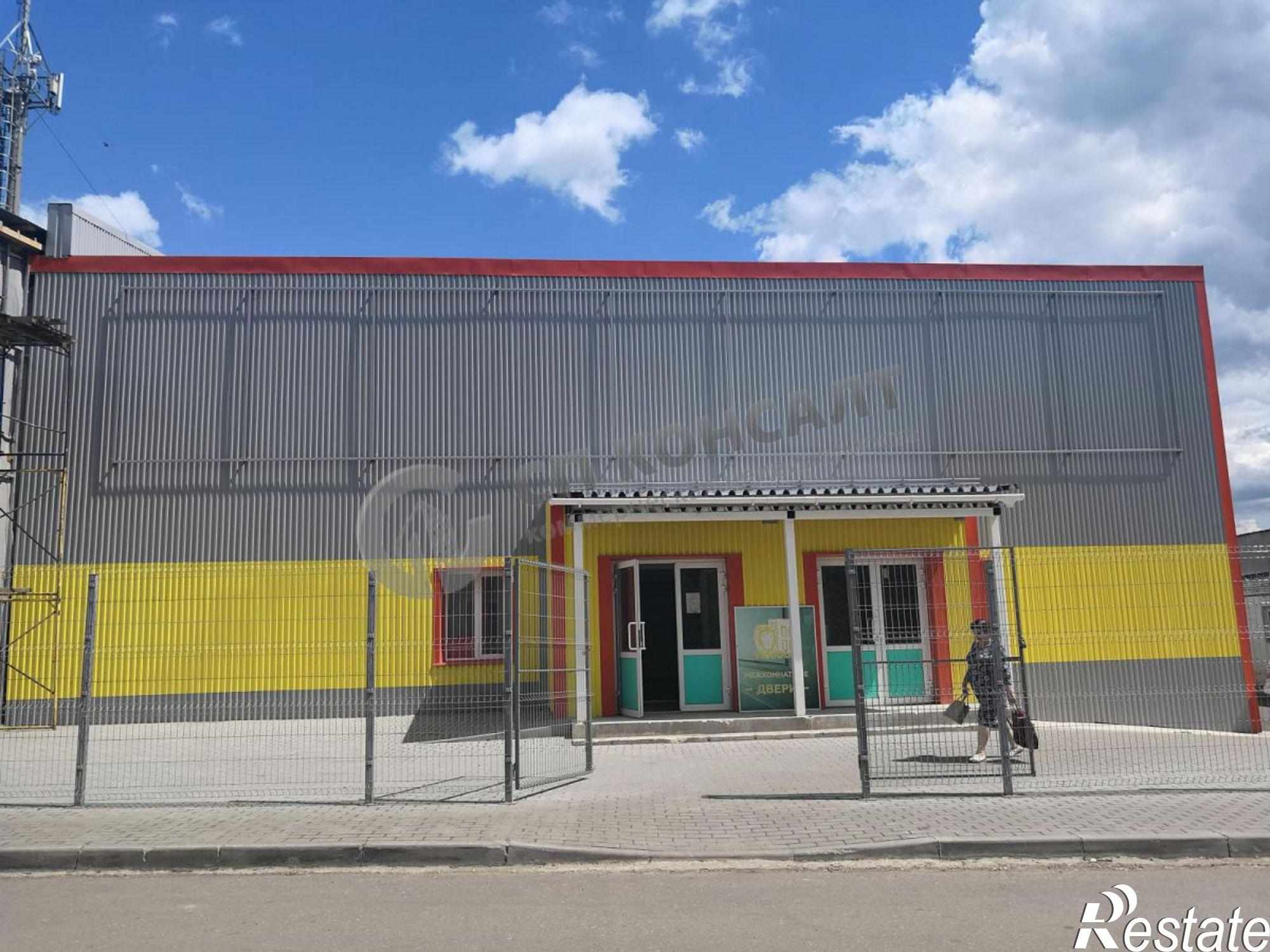 Сдать торговое помещение за 350 000 рублей на Чайковского ул, 3б