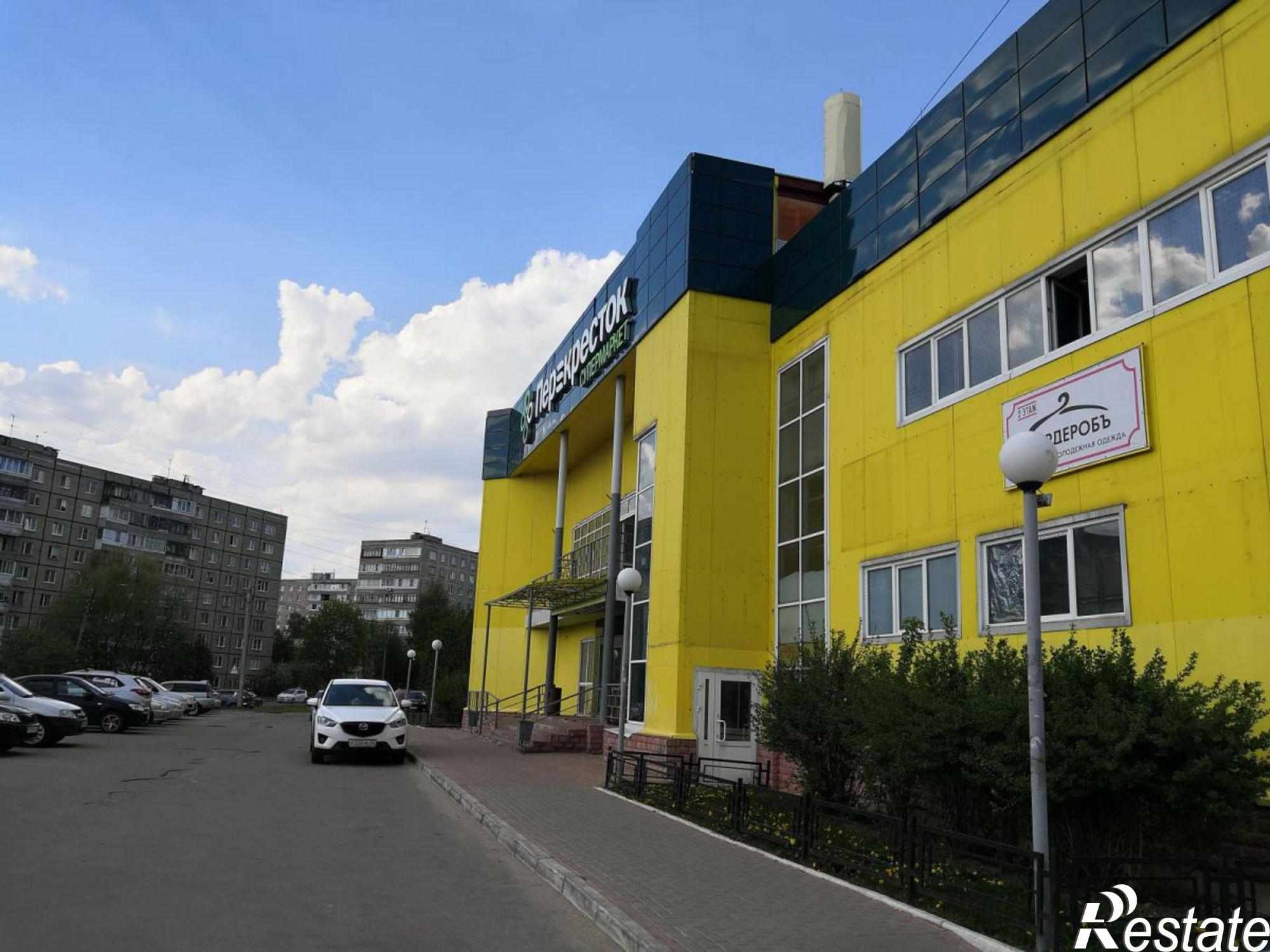 Сдать торговое помещение за 35 000 рублей на Соколова-Соколенка ул, 4 б