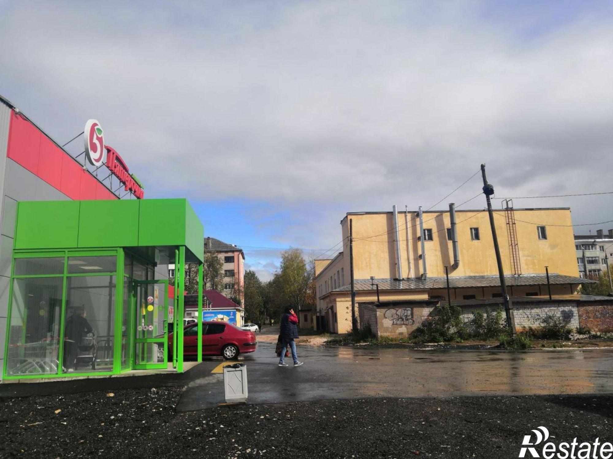 Купить торговое помещение за 35 000 000 рублей на Сосновая ул, 17б