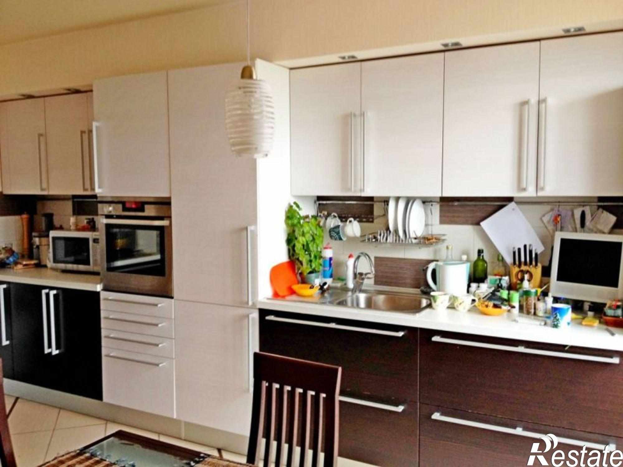 Купить квартиру за 14 500 000 рублей на В.Котика ул, 21