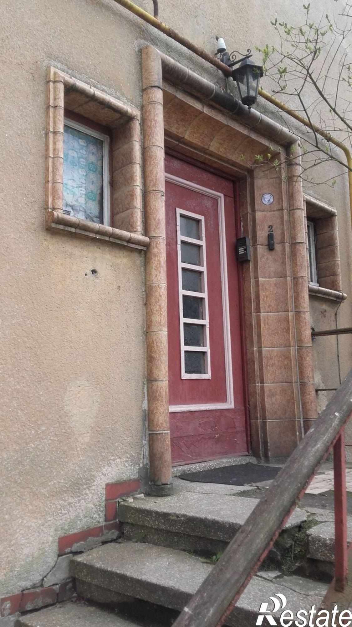 Купить квартиру за 10 000 000 рублей на Саратовская ул, 8