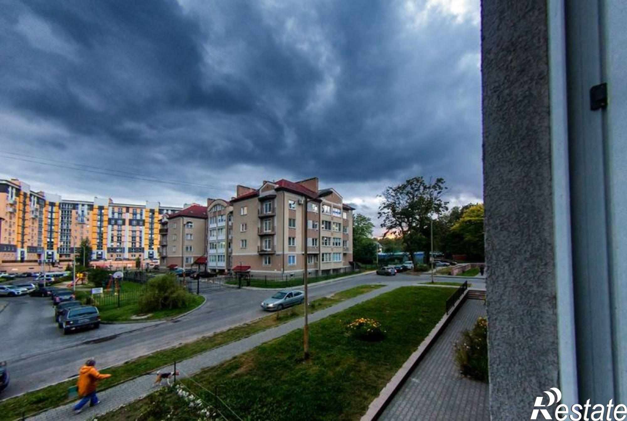 Купить квартиру за 9 200 000 рублей на Ю.Гагарина ул, 15а