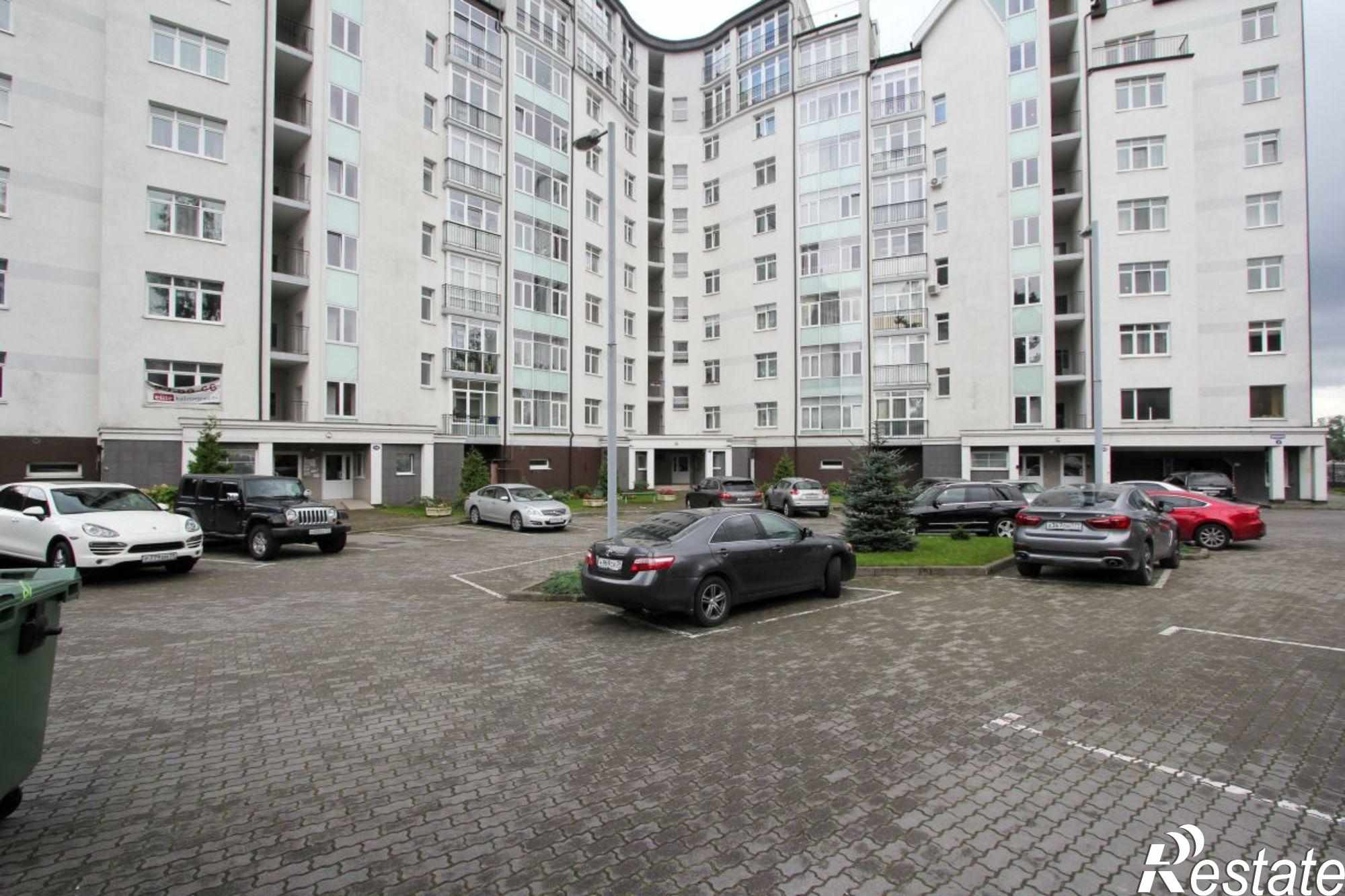 Купить квартиру за 12 300 000 рублей на Корабельная ул, 3