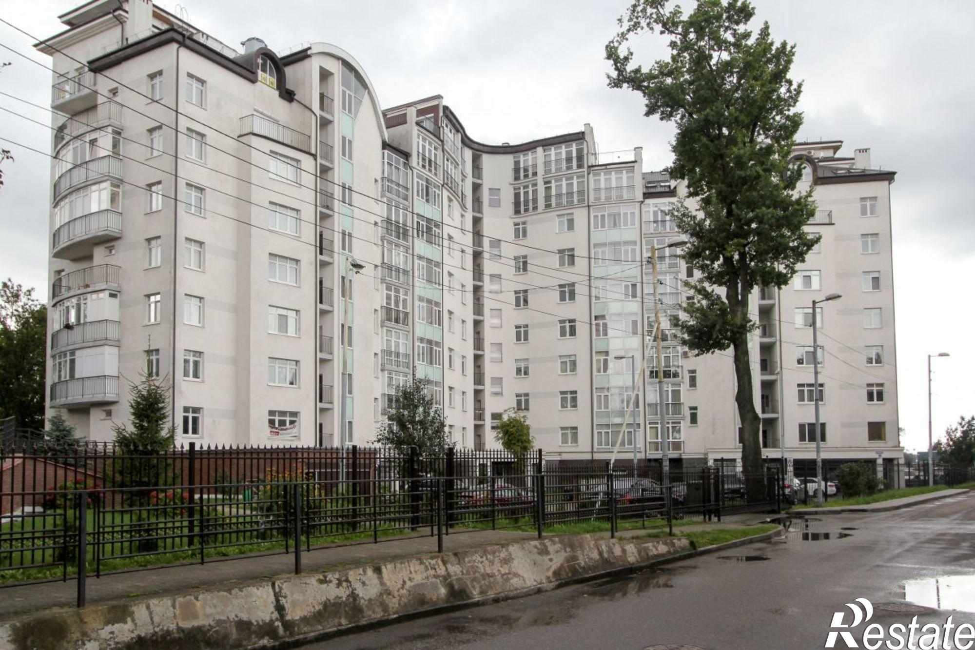 Купить квартиру за 12 300 000 рублей на Корабельная ул, 3