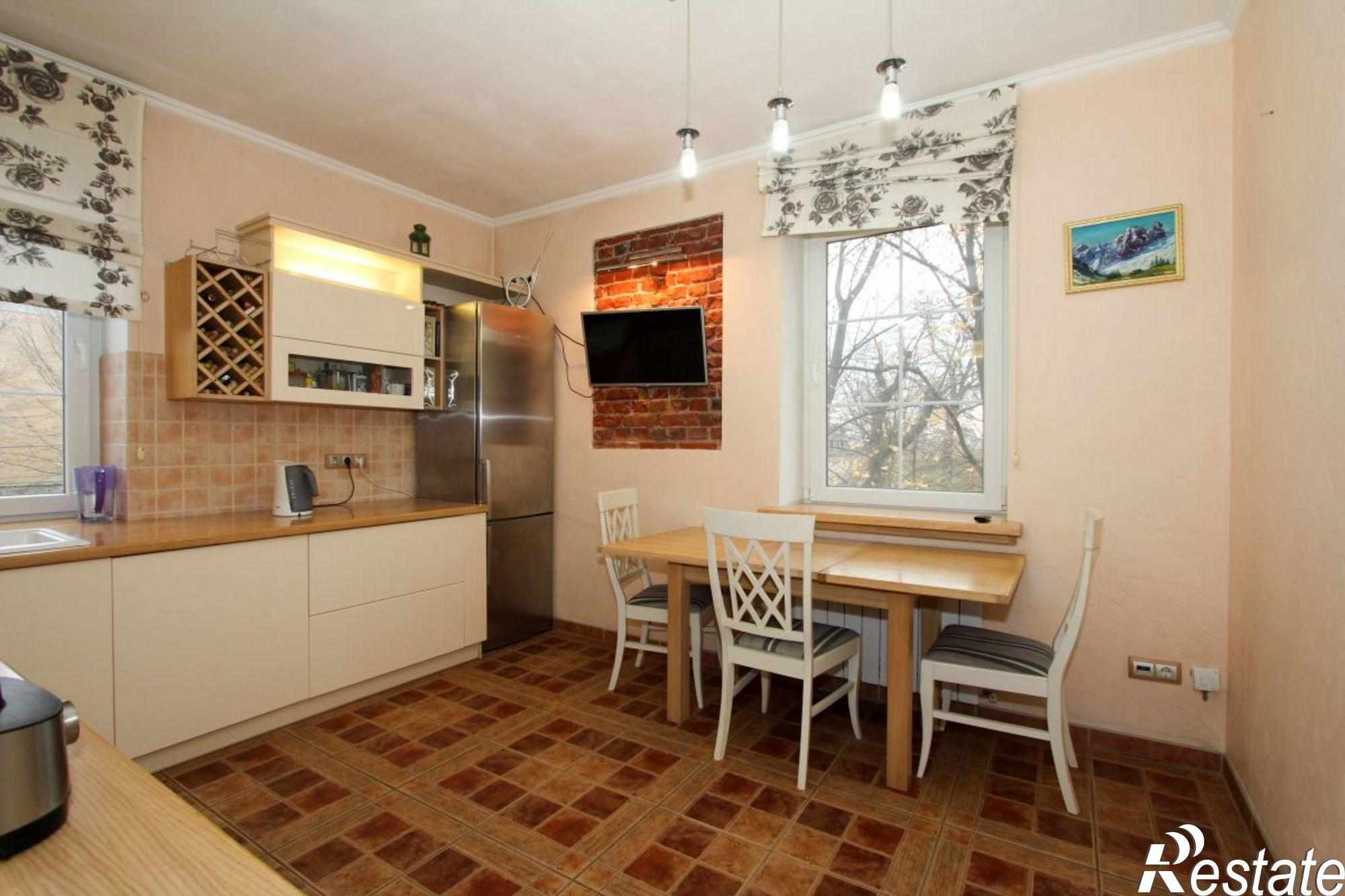 Купить квартиру за 8 500 000 рублей на Каштановая аллея ул, 7