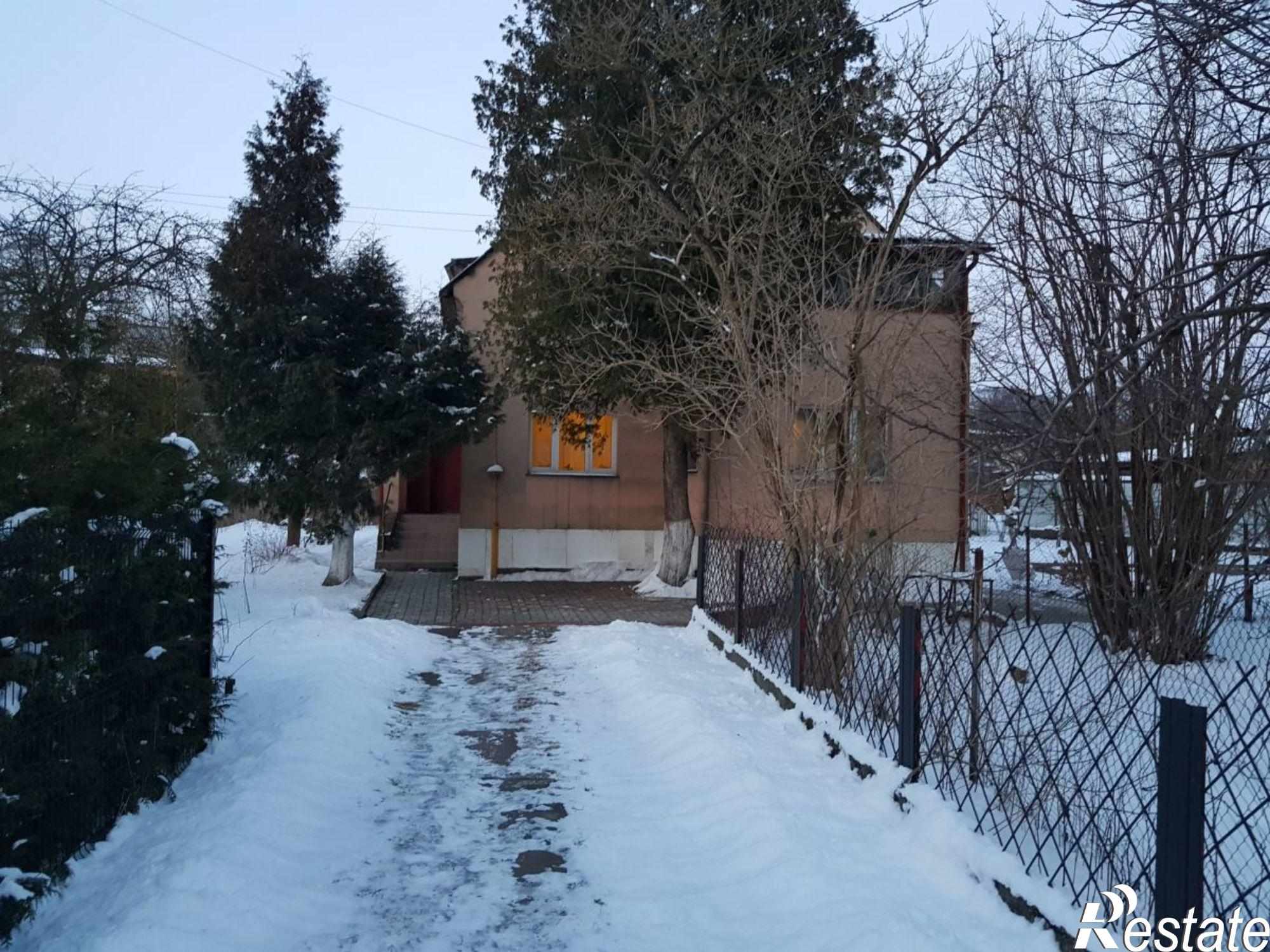 Купить квартиру за 12 000 000 рублей на Верхнеозерная ул, 9а