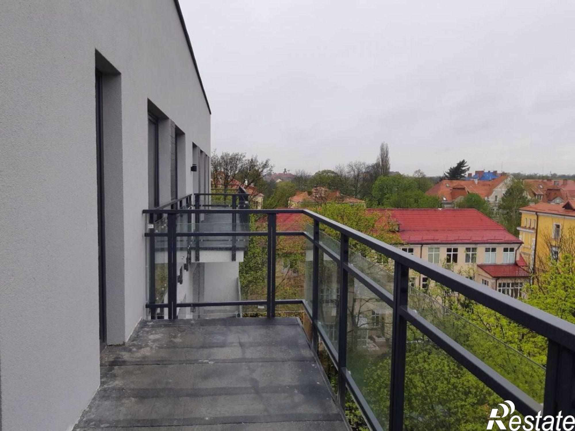 Купить квартиру за 11 922 000 рублей на Космонавта Пацаева ул, 6
