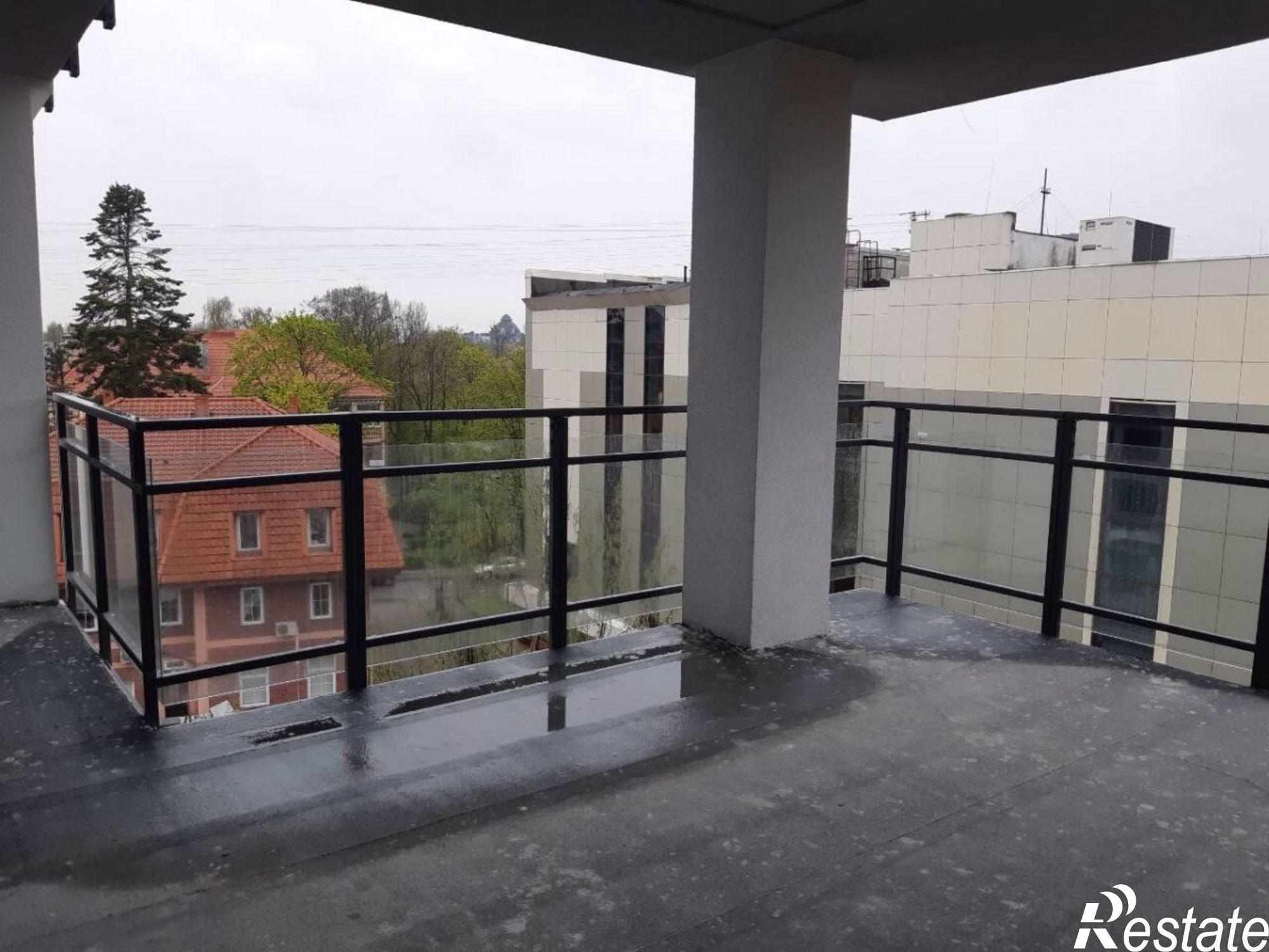 Купить квартиру за 11 922 000 рублей на Космонавта Пацаева ул, 6