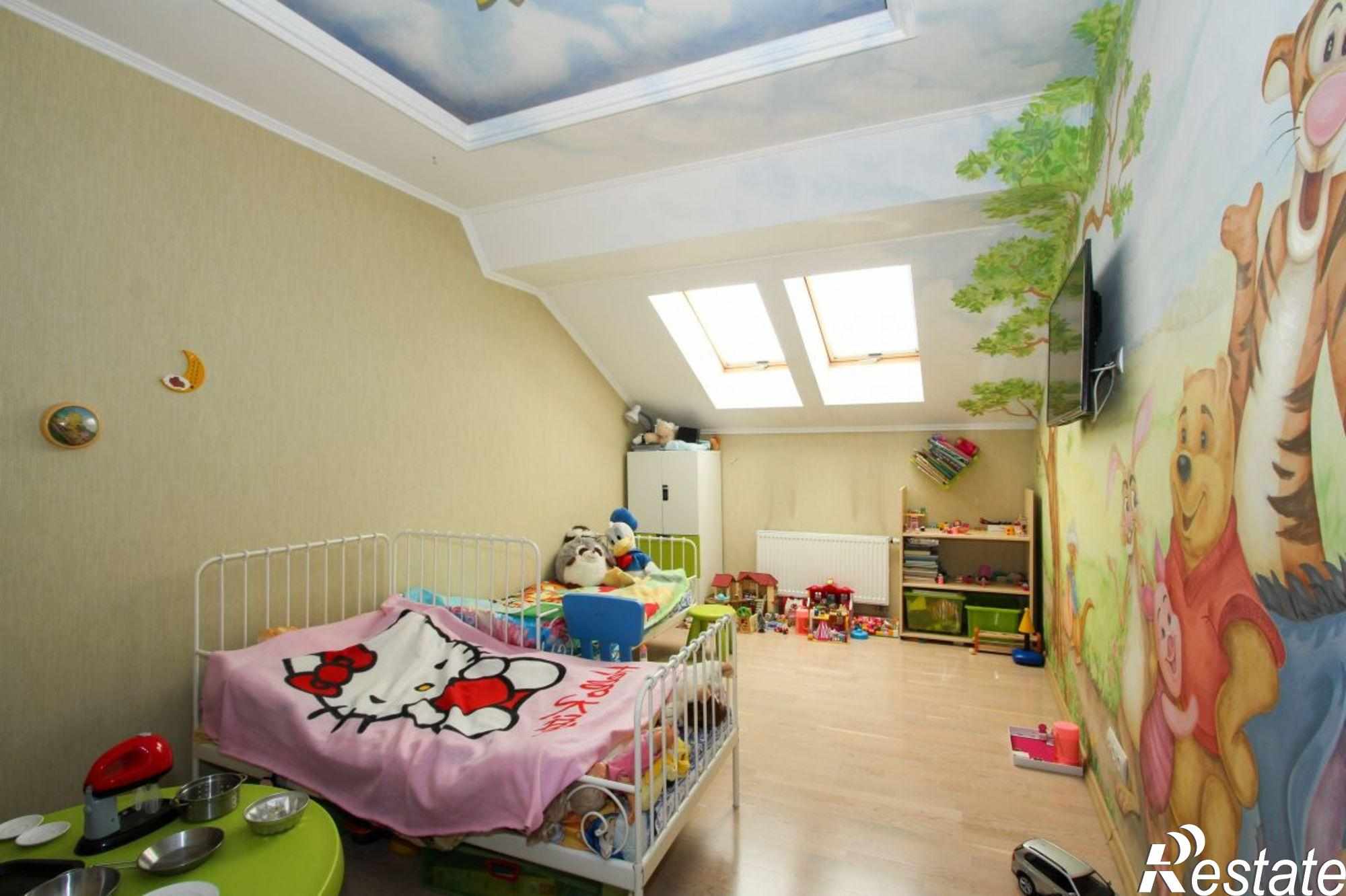 Купить квартиру за 14 300 000 рублей на Курганская ул, 3
