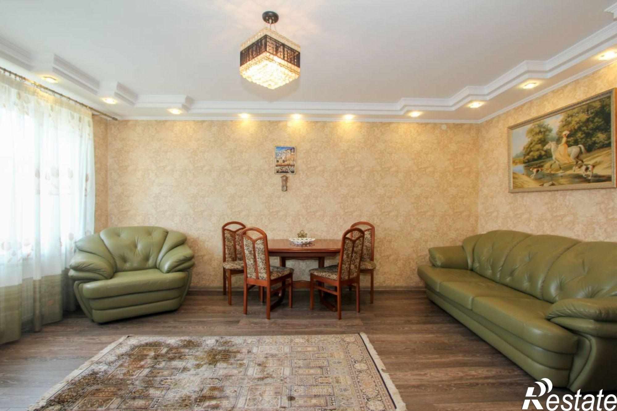 Купить квартиру за 9 800 000 рублей на Щорса пер, 1