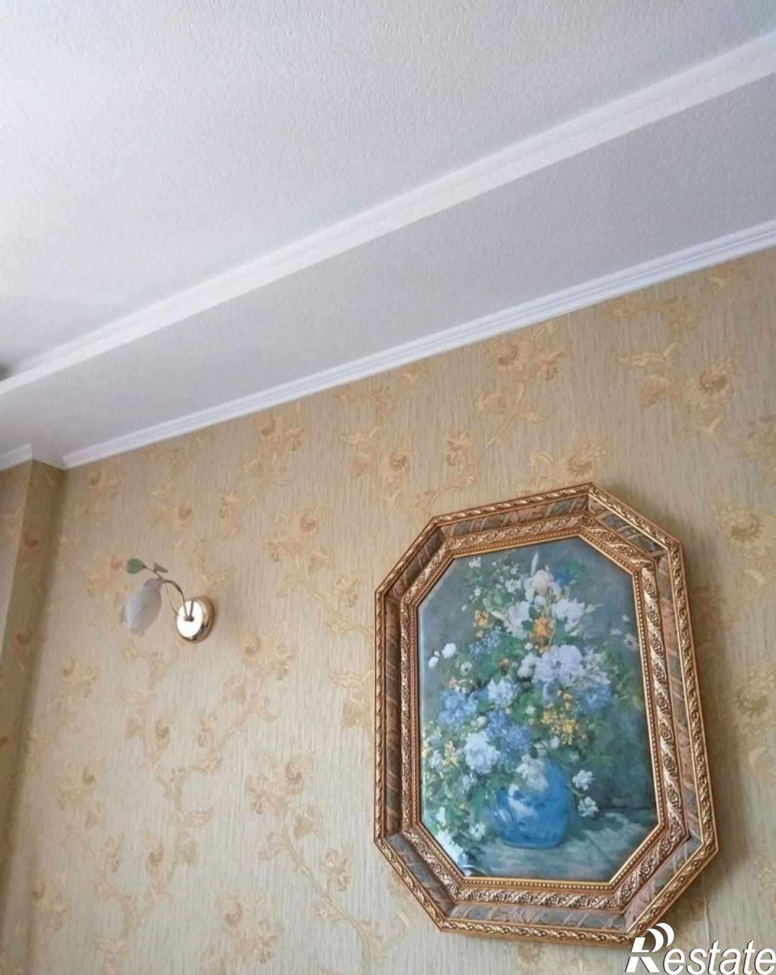 Купить квартиру за 8 000 000 рублей на Эпроновская ул, 33