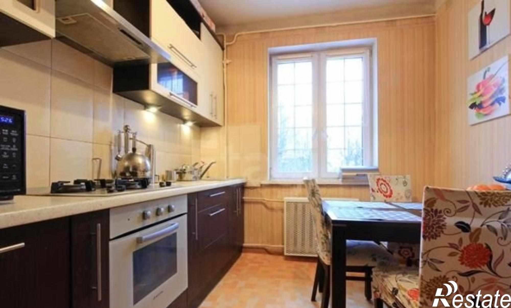 Купить квартиру за 8 200 000 рублей на Коммунальная ул, 12