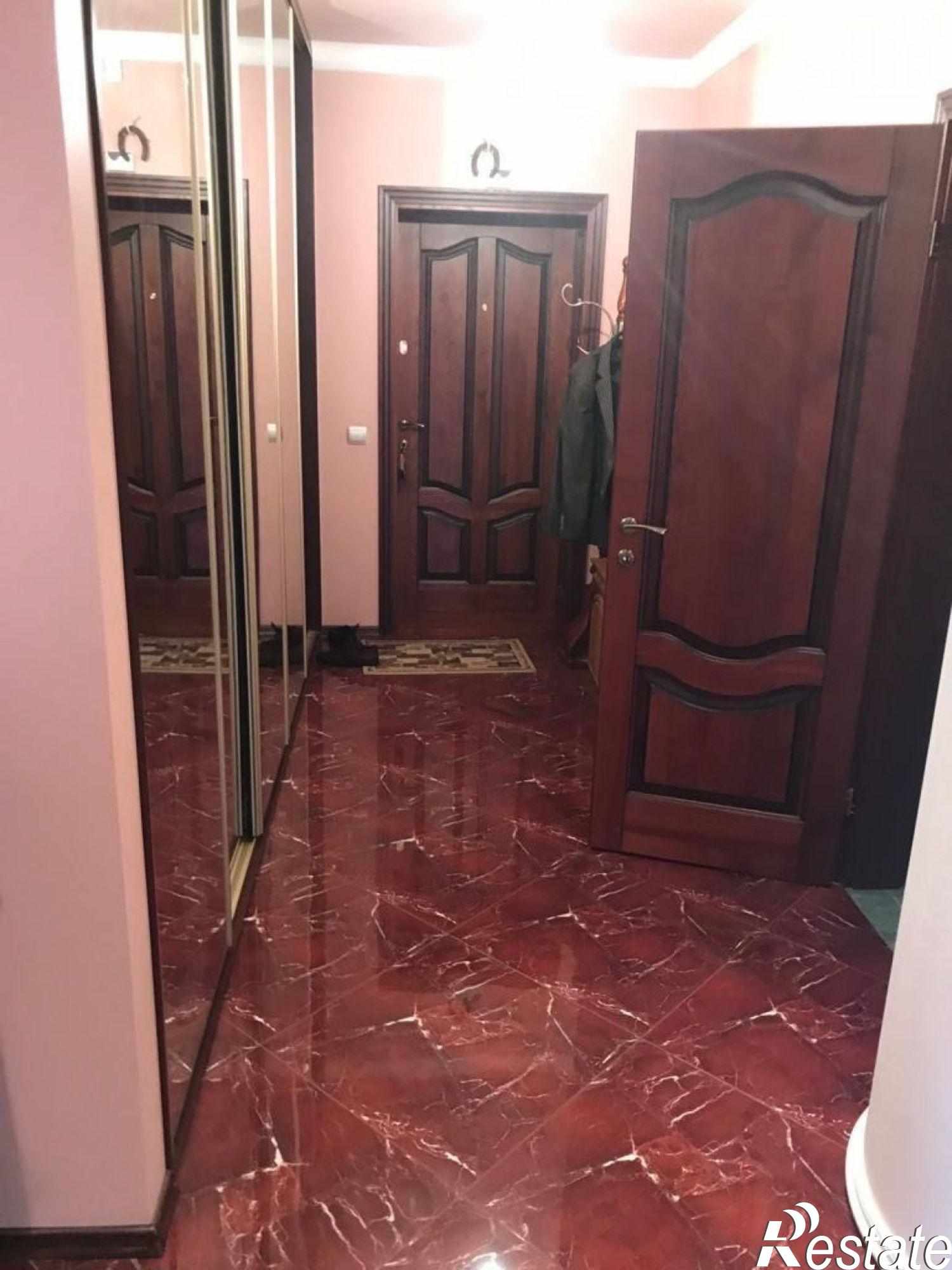 Купить квартиру за 9 950 000 рублей на Галактическая ул, 2
