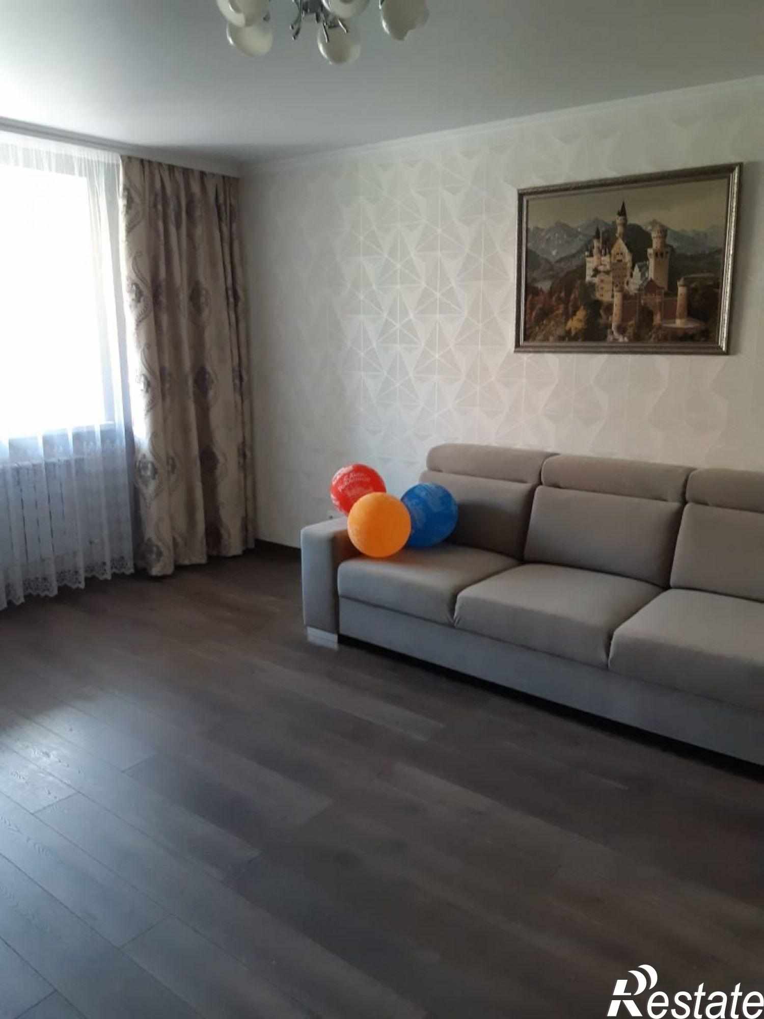 Купить квартиру за 10 200 000 рублей на Еловая аллея ул, 66