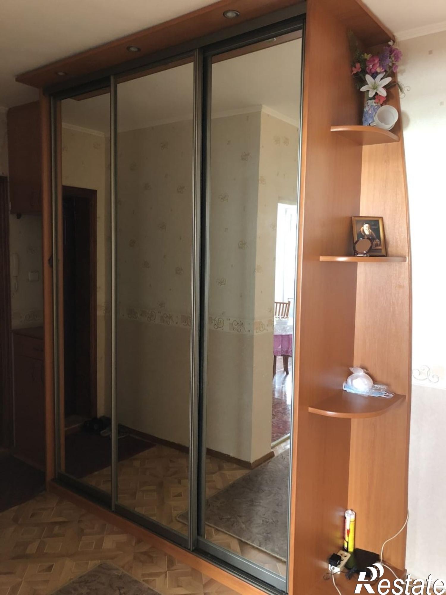 Купить квартиру за 3 850 000 рублей на Прибрежный пгт, Крещенская ул, 3