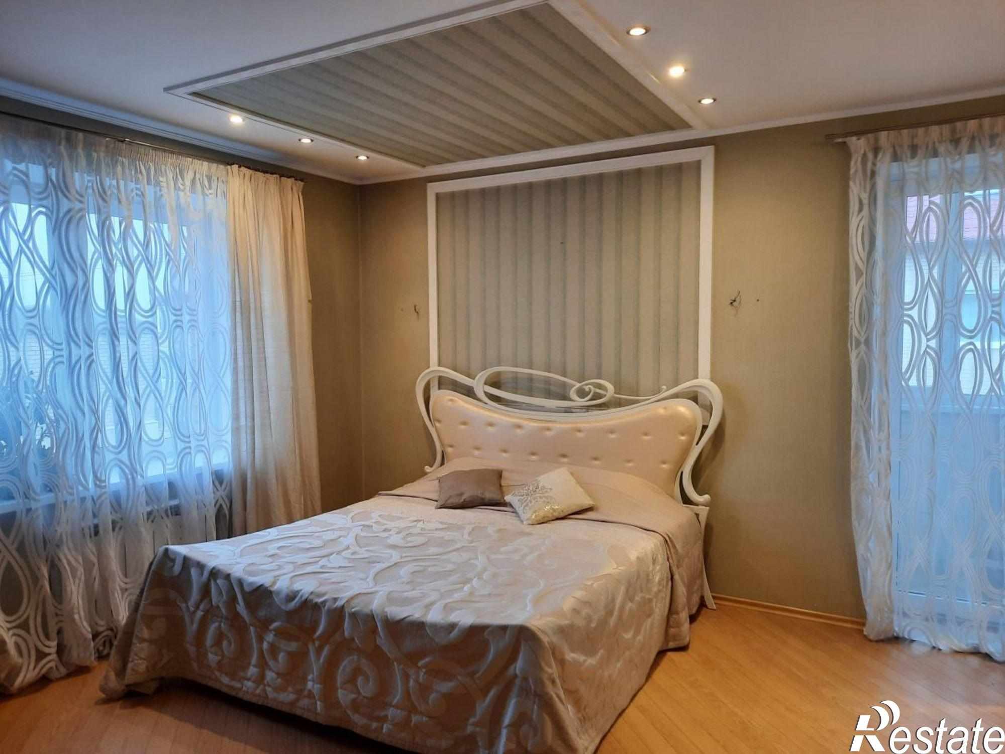 Купить квартиру за 13 900 000 рублей на Ростовская ул, 7