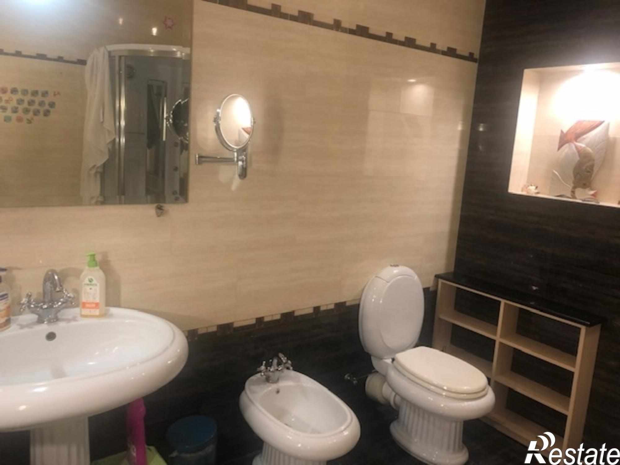 Купить квартиру за 13 500 000 рублей на Сержанта Колоскова ул, 6 А