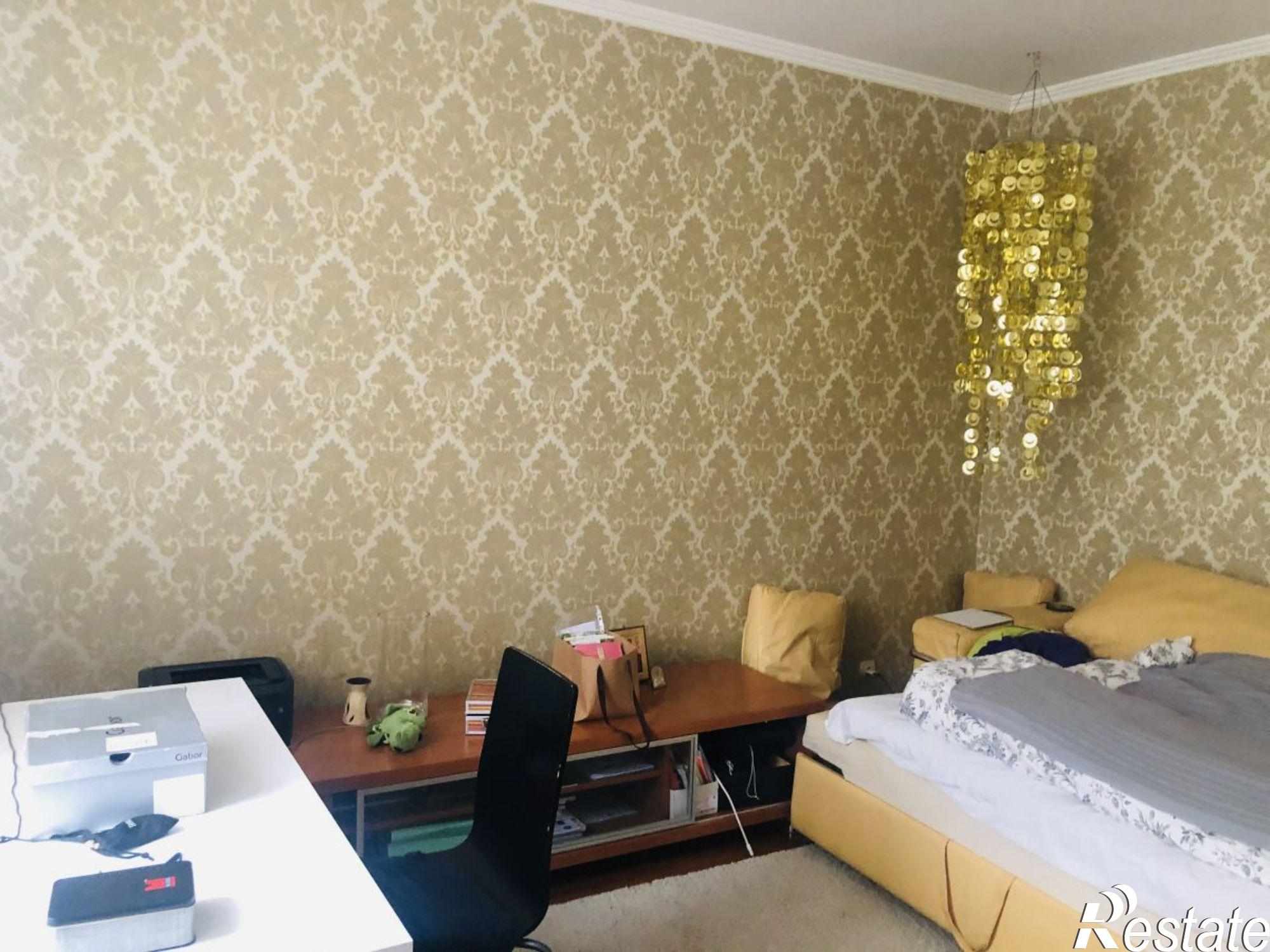 Купить квартиру за 5 500 000 рублей на Вилория Бусловского ул, 1
