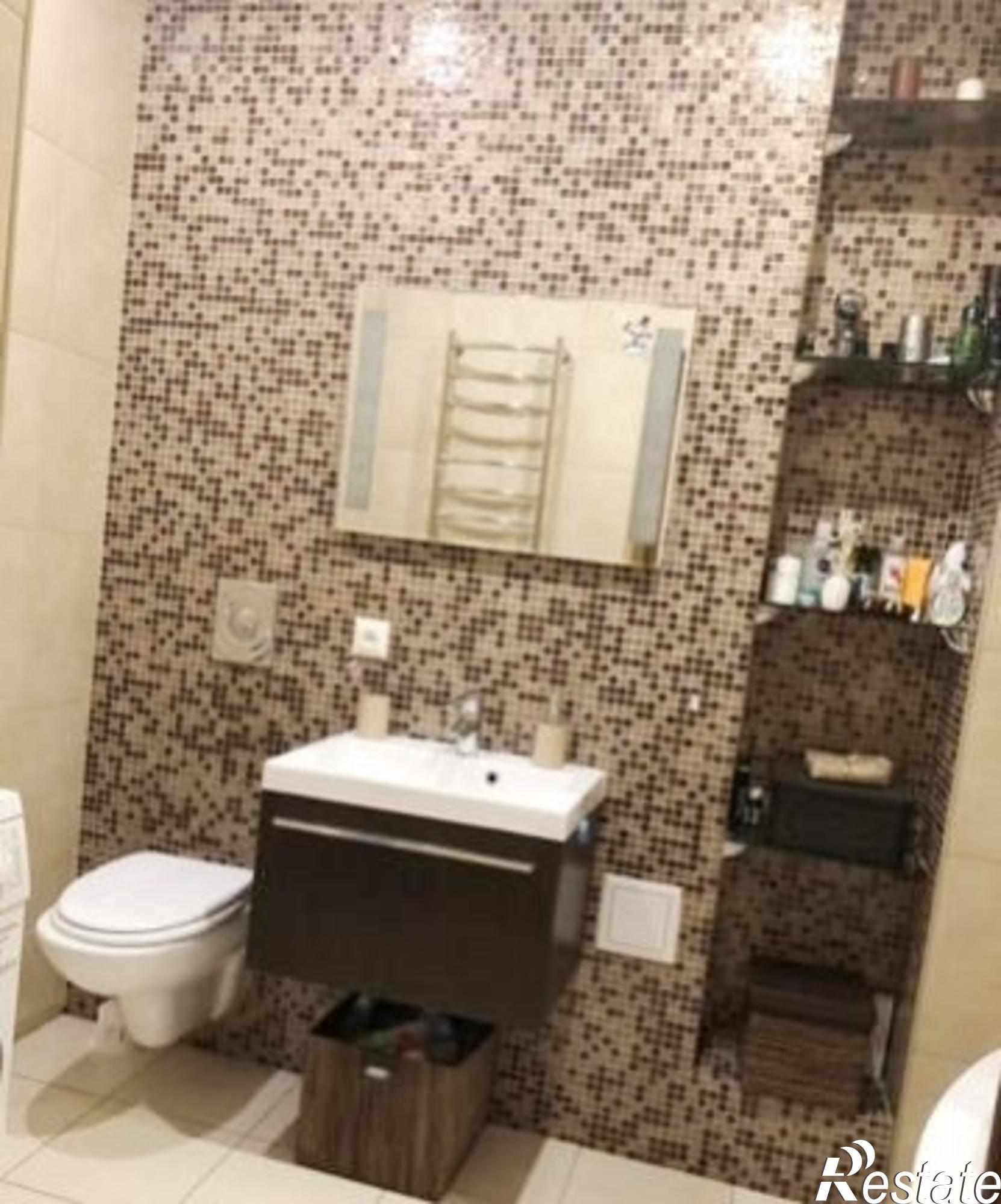 Купить квартиру за 10 150 000 рублей на Ю.Гагарина ул, 1