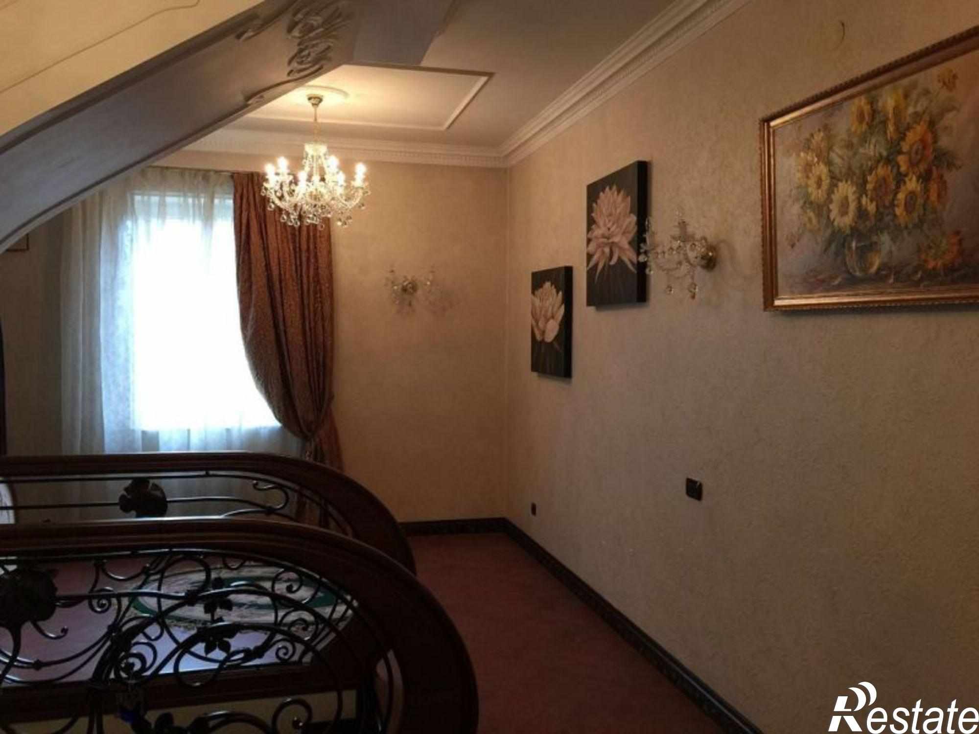 Купить дачу, дом, коттедж за 46 500 000 рублей на Е.Колесникова ул