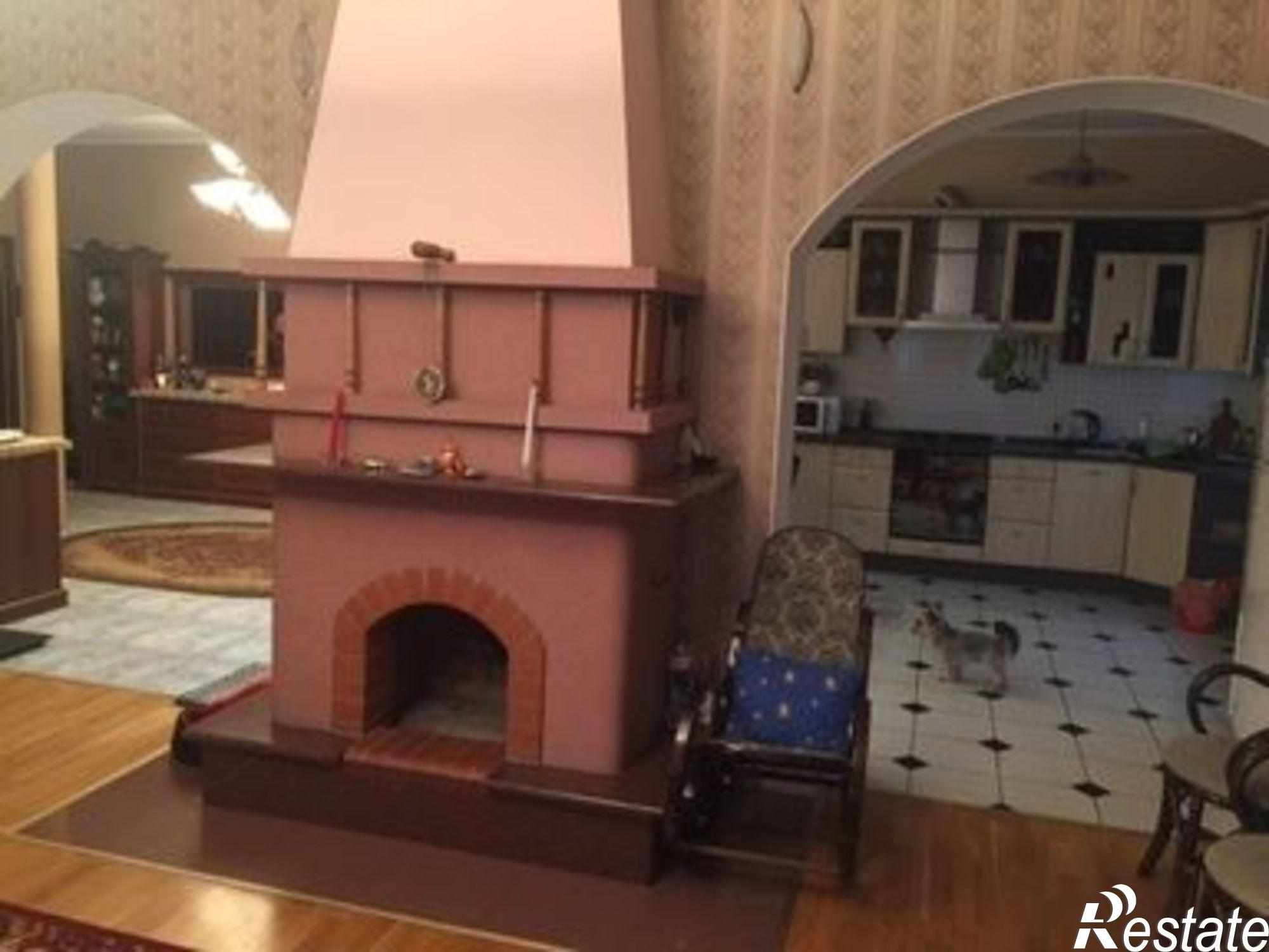 Купить дачу, дом, коттедж за 51 000 000 рублей на Яблоневая аллея ул