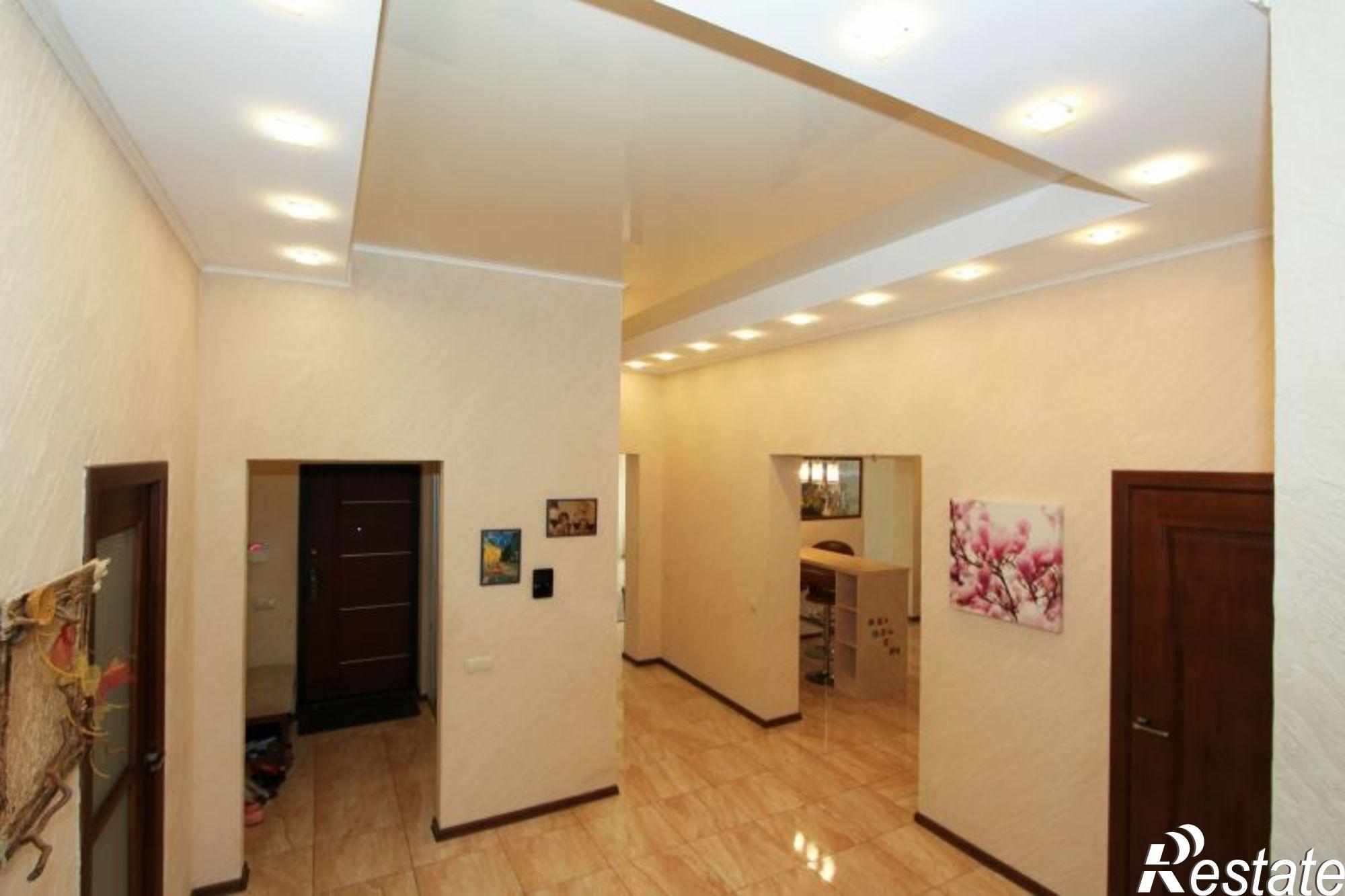 Купить дачу, дом, коттедж за 30 000 000 рублей на И.Сусанина ул