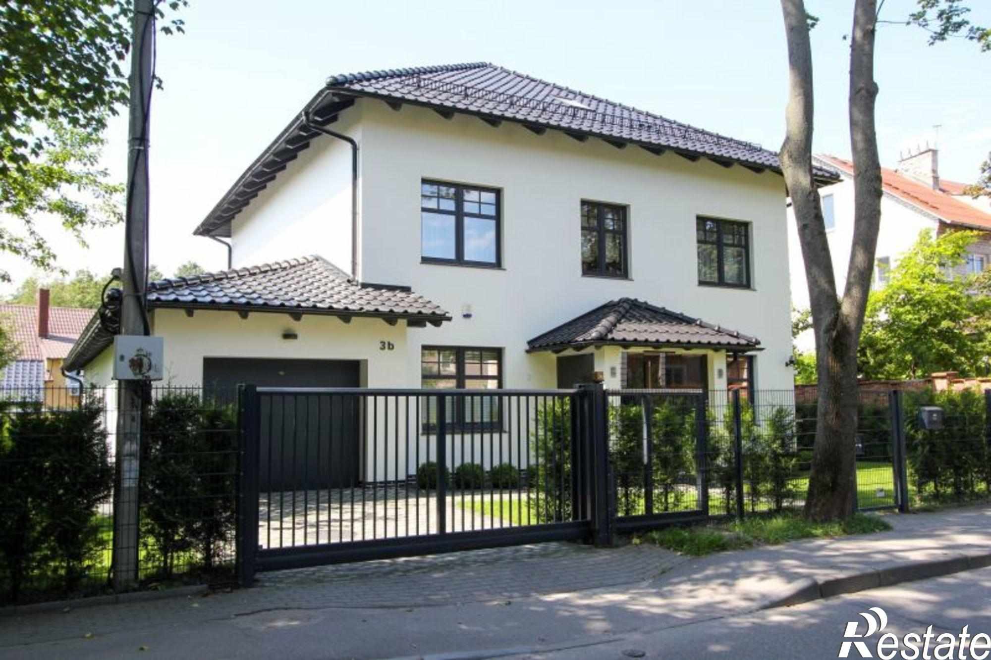 Купить дачу, дом, коттедж за 65 000 000 рублей на Герцена ул