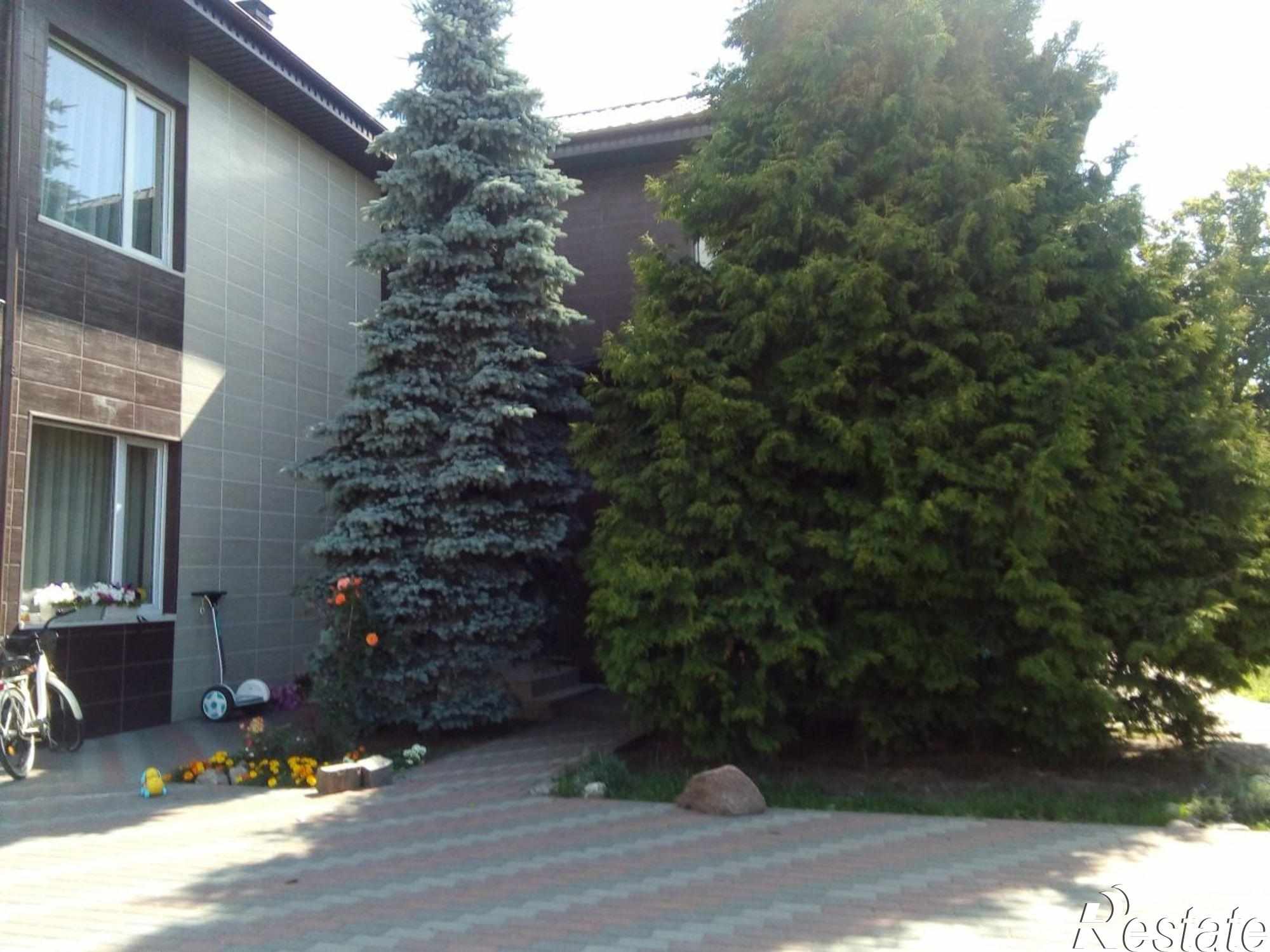 Купить дачу, дом, коттедж за 30 000 000 рублей на И.Сусанина ул