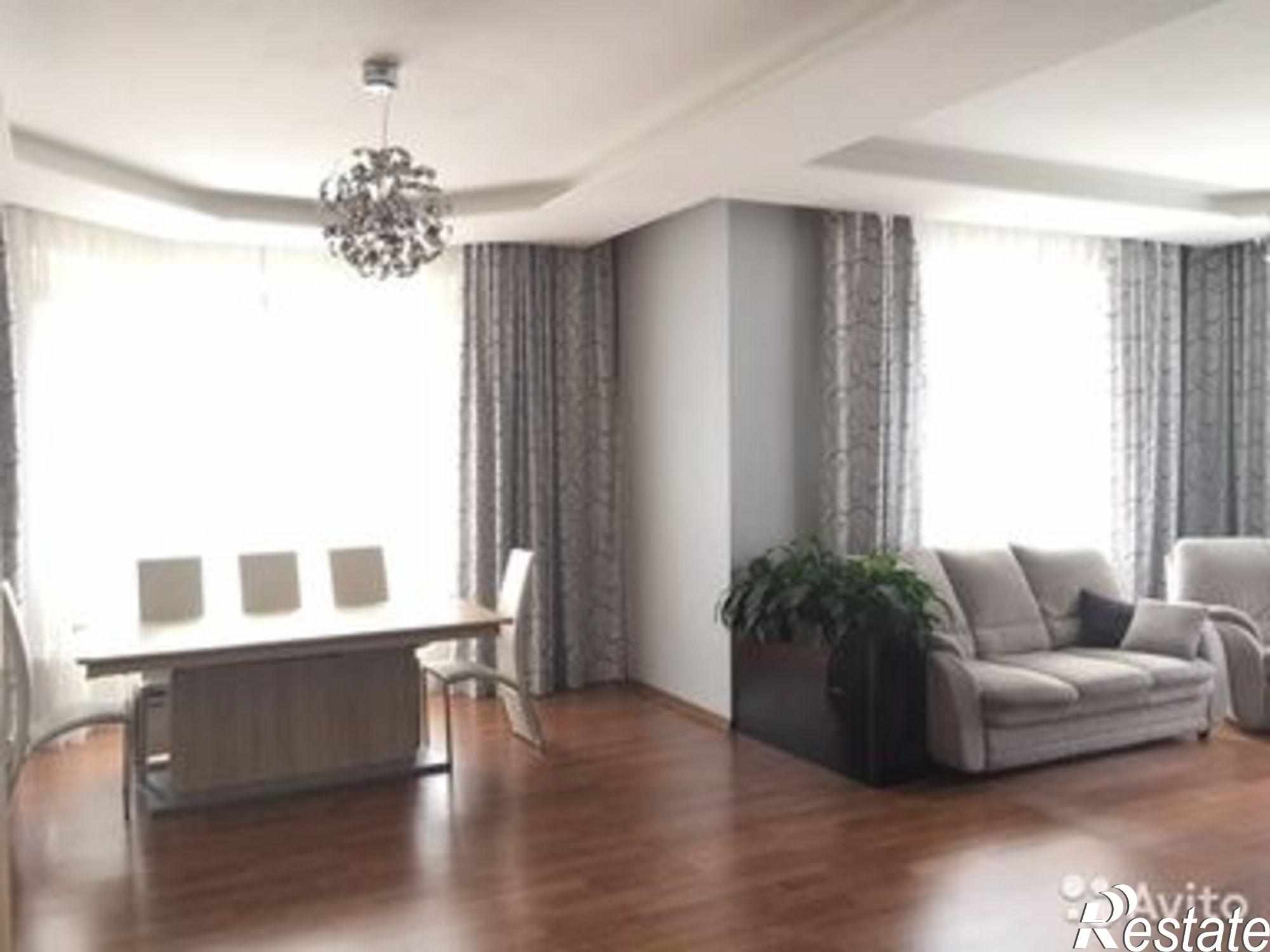 Купить дачу, дом, коттедж за 26 500 000 рублей на Чекистов ул