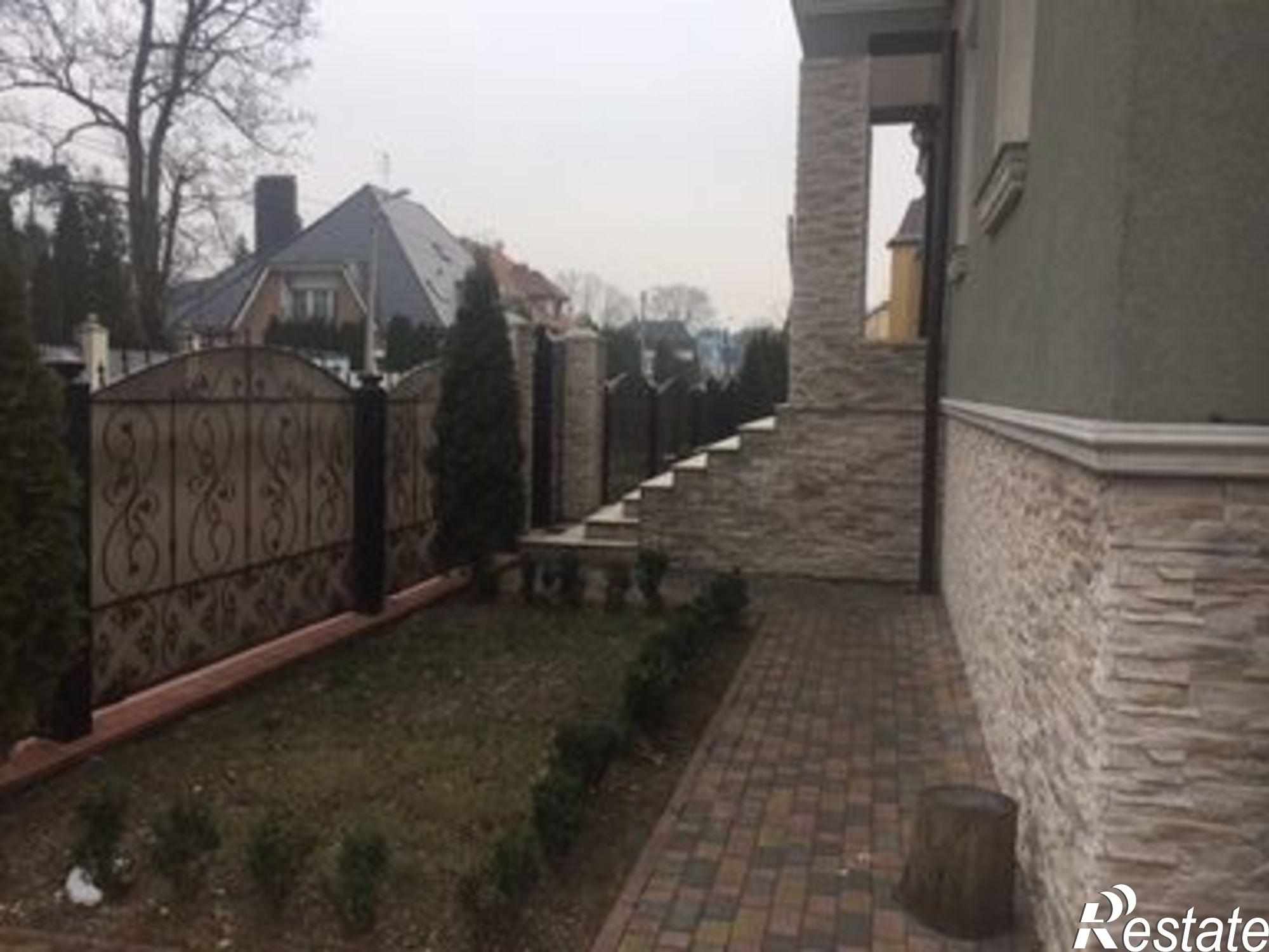 Купить дачу, дом, коттедж за 55 000 000 рублей на Яблоневая аллея ул