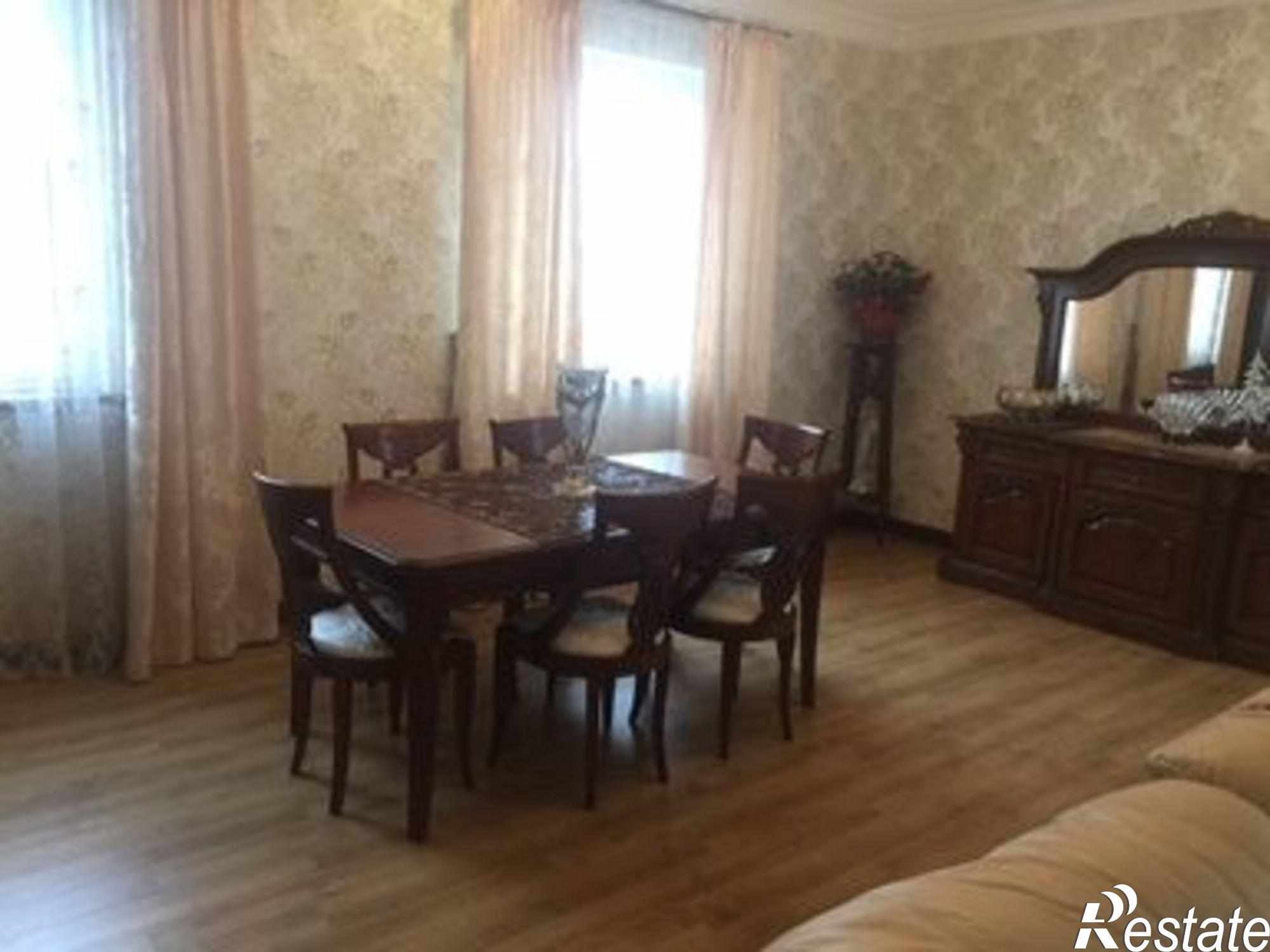 Купить дачу, дом, коттедж за 55 000 000 рублей на Яблоневая аллея ул