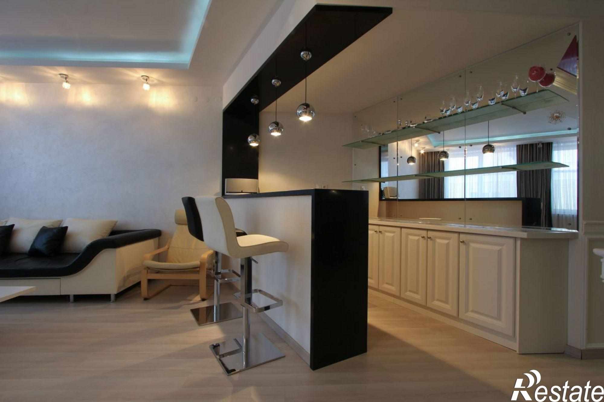 Купить дачу, дом, коттедж за 18 900 000 рублей на Станочный пер