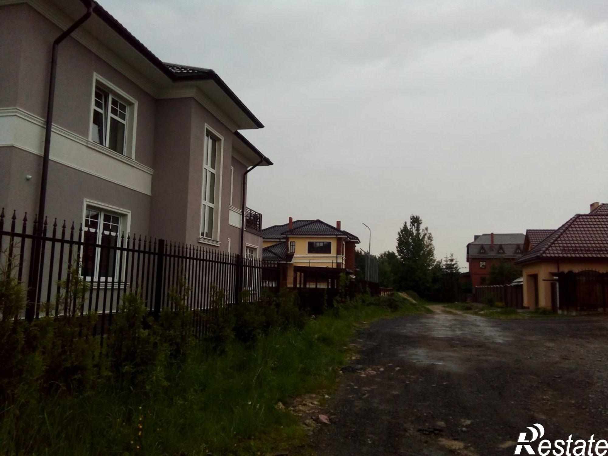 Купить землю, земельный участок за 2 400 000 рублей на Брянская ул