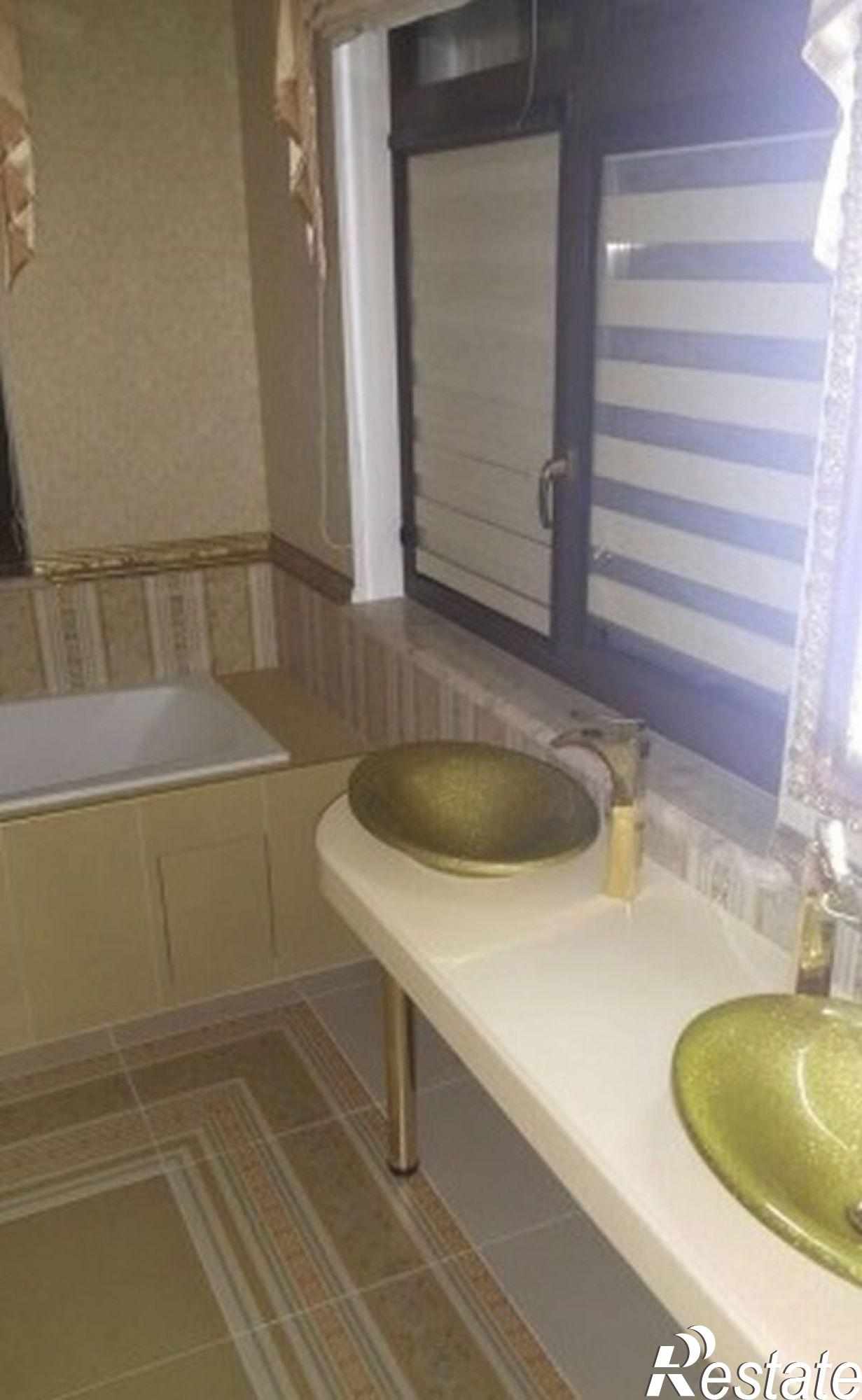 Купить дачу, дом, коттедж за 30 000 000 рублей на Береговая ул
