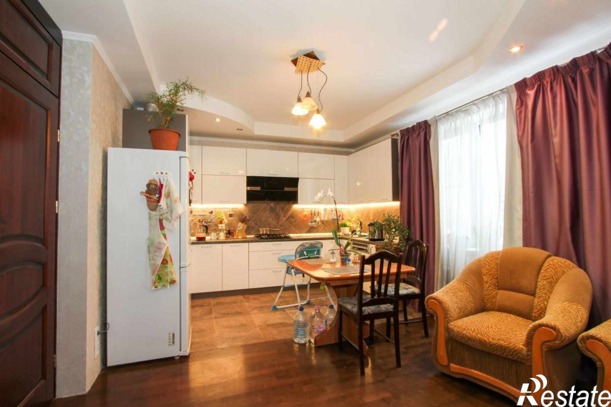 Купить дачу, дом, коттедж за 14 990 000 рублей на Степная ул