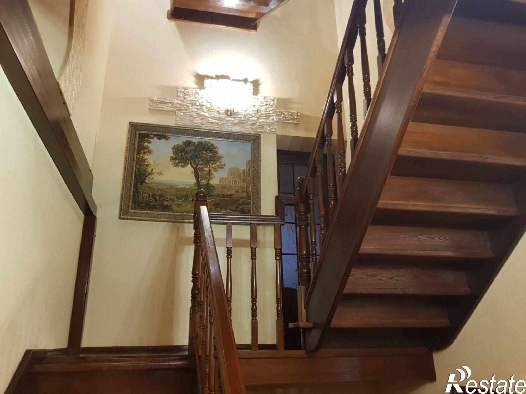 Купить дачу, дом, коттедж за 30 000 000 рублей на Павла Кожина ул