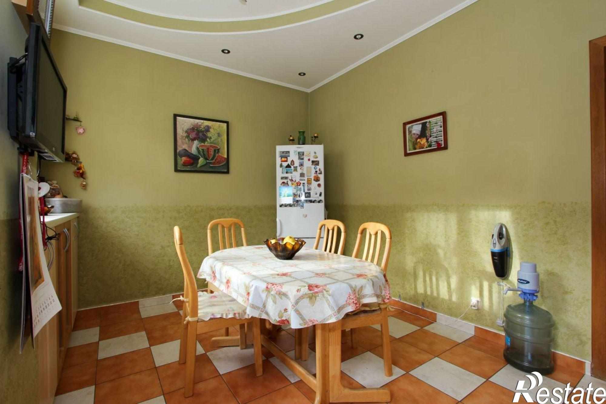 Купить дачу, дом, коттедж за 15 000 000 рублей на Гурьева пер