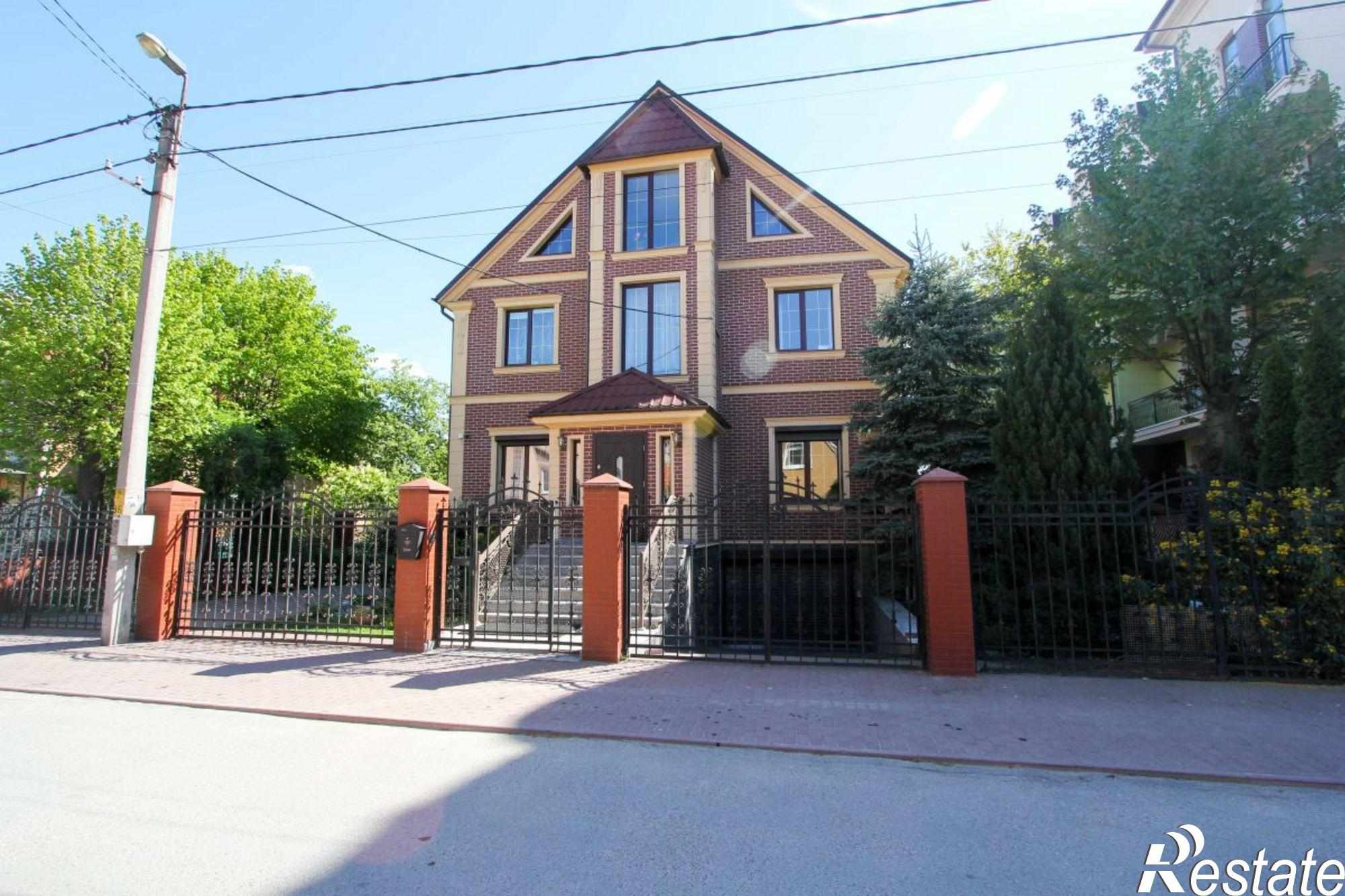 Купить дачу, дом, коттедж за 50 000 000 рублей на Ватутина ул