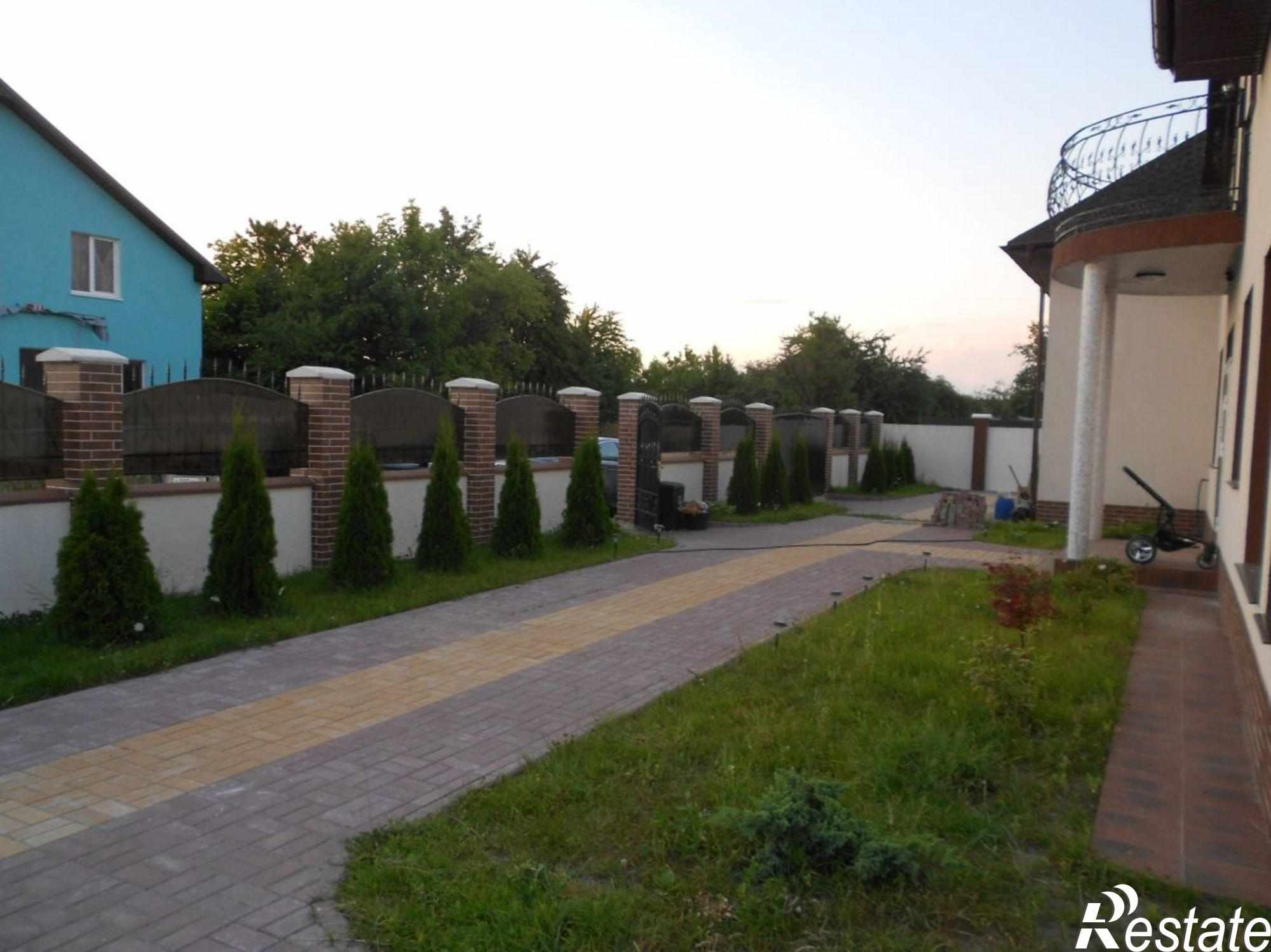 Купить дачу, дом, коттедж за 13 500 000 рублей на Луговая ул