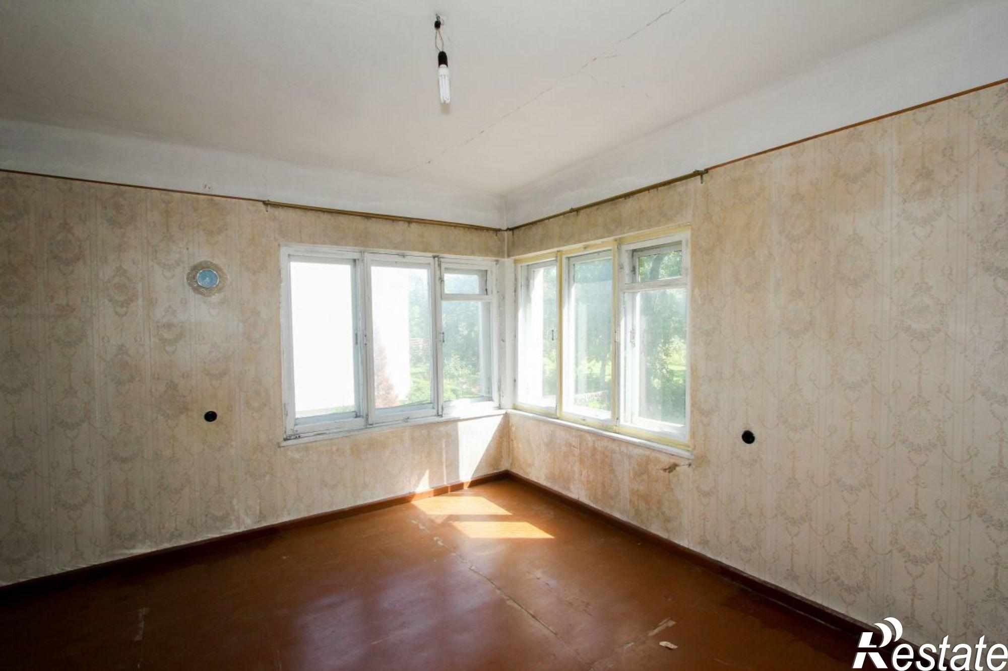 Купить дачу, дом, коттедж за 10 000 000 рублей на Л.Голикова ул