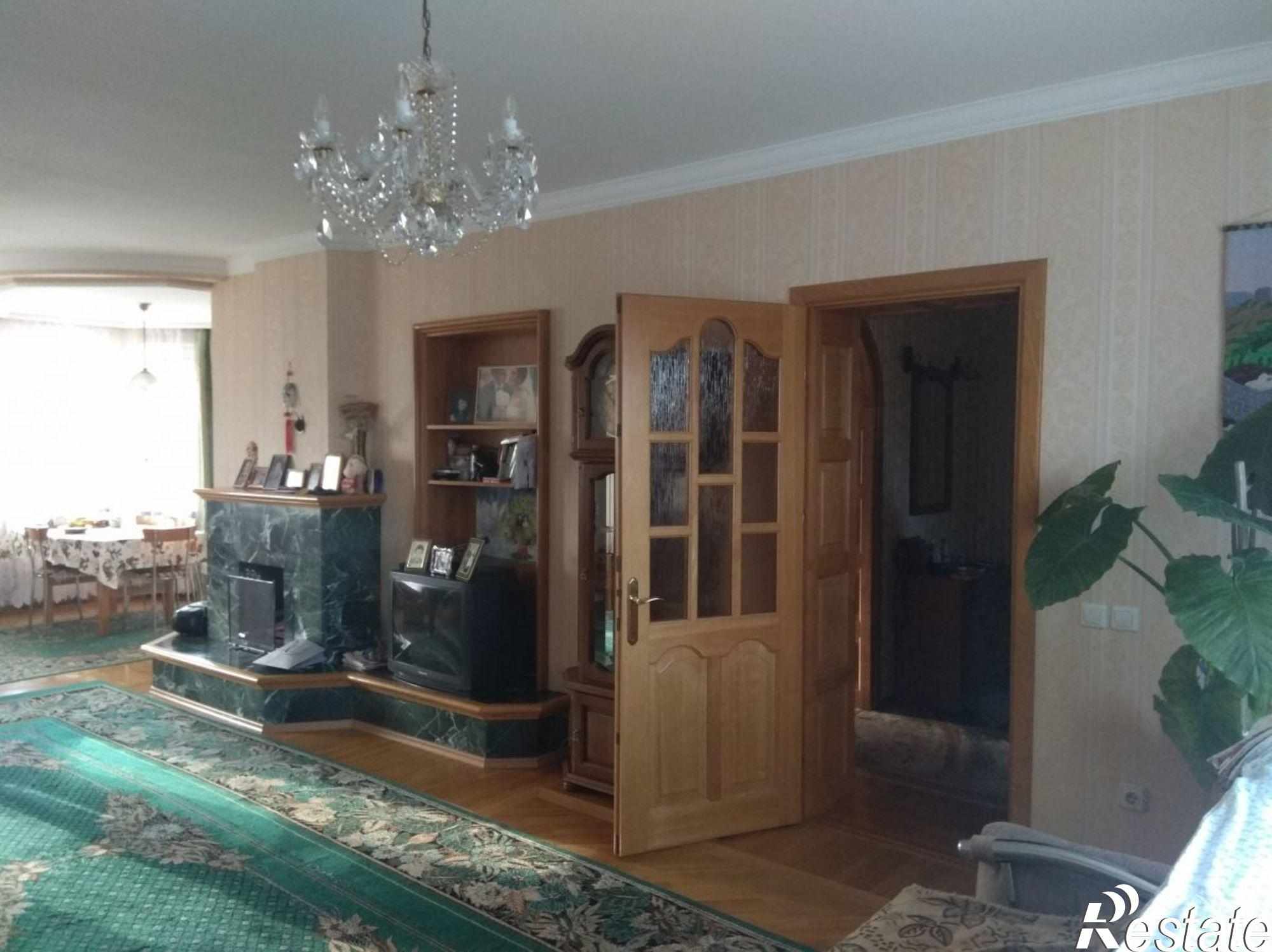 Купить дачу, дом, коттедж за 16 000 000 рублей на Рыбников ул