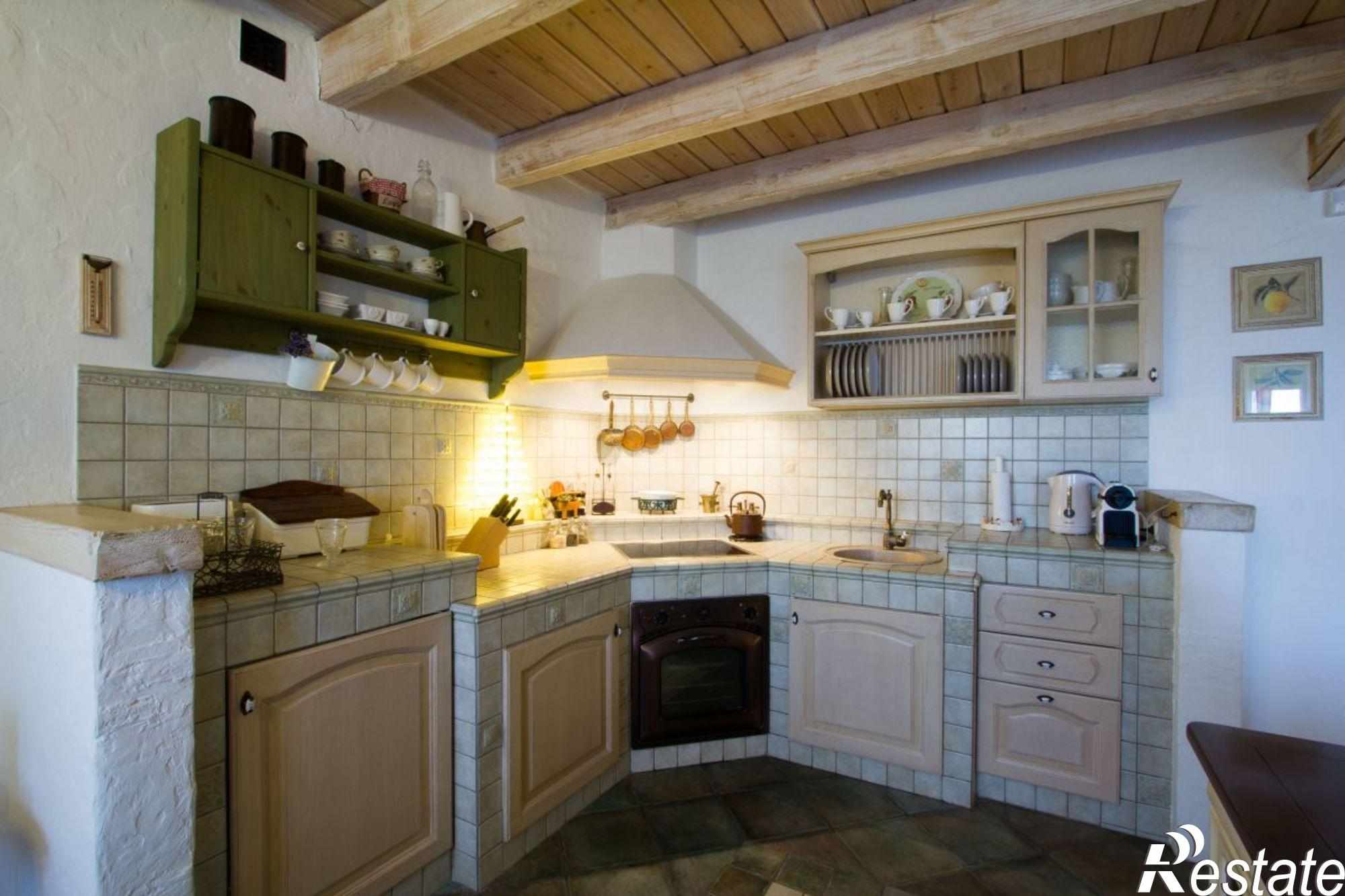 Купить дачу, дом, коттедж за 79 000 000 рублей на Гагарина ул