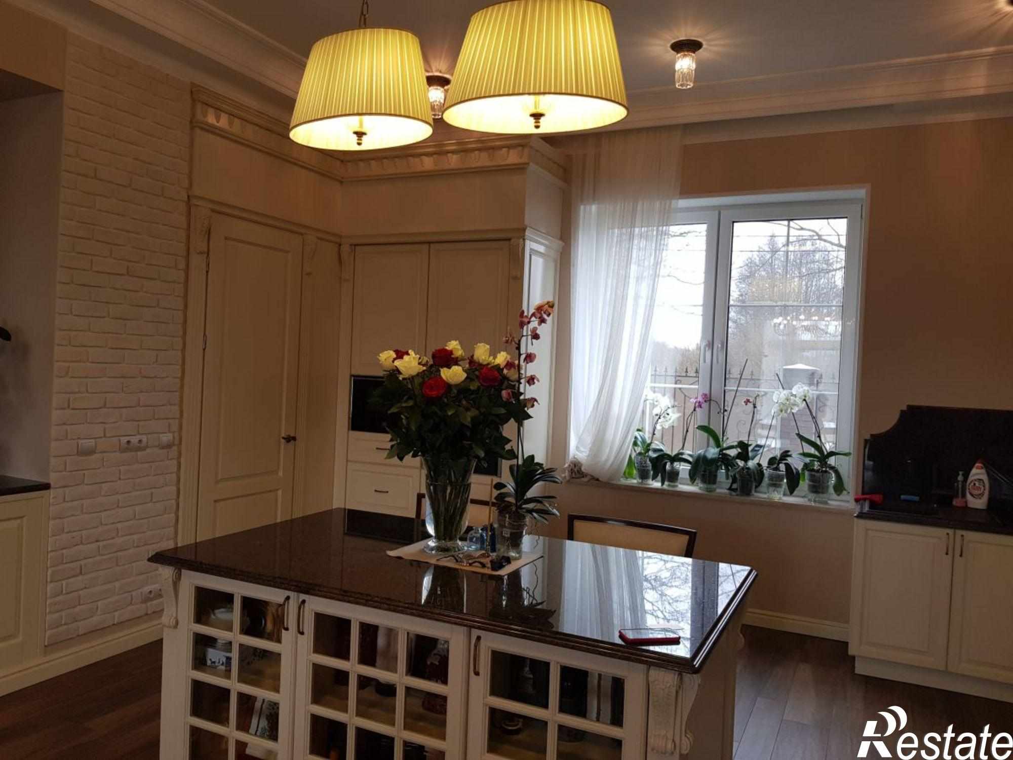 Купить дачу, дом, коттедж за 49 000 000 рублей на Луговая ул