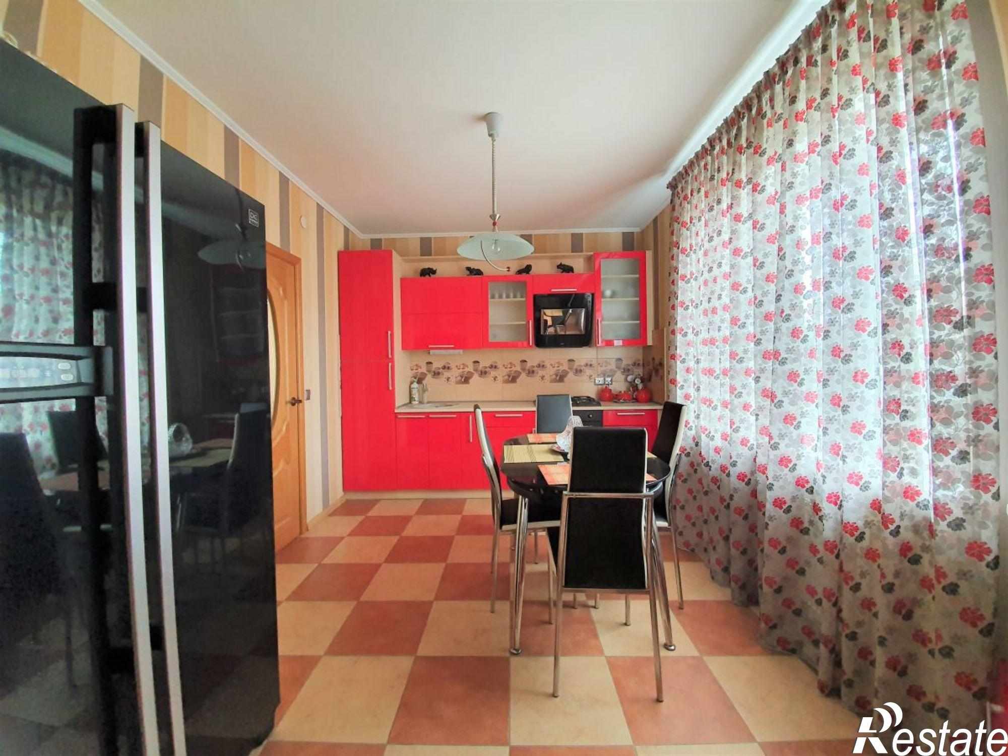 Купить дачу, дом, коттедж за 6 700 000 рублей на Почтовая ул