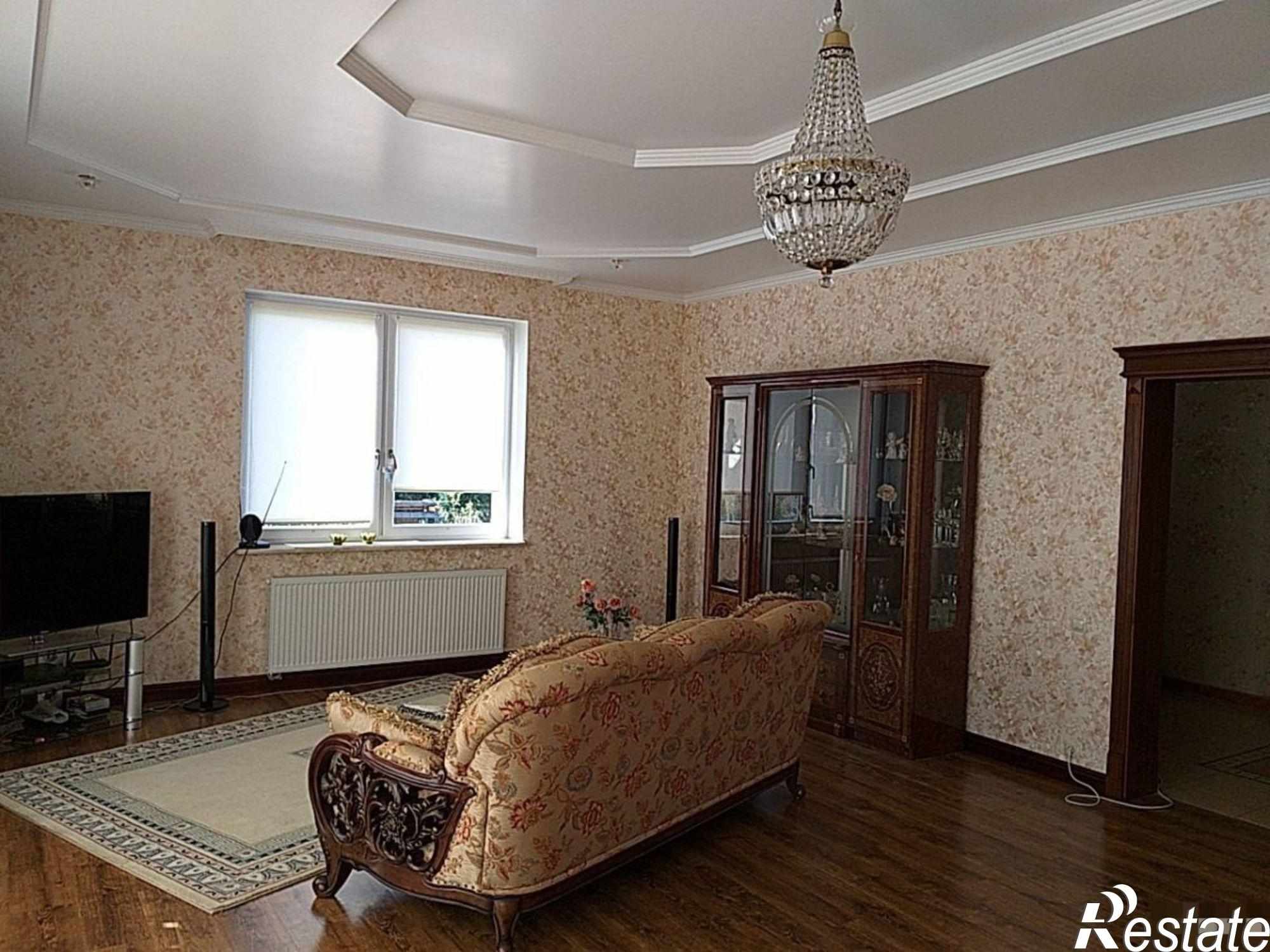 Купить дачу, дом, коттедж за 13 500 000 рублей на Брянская ул