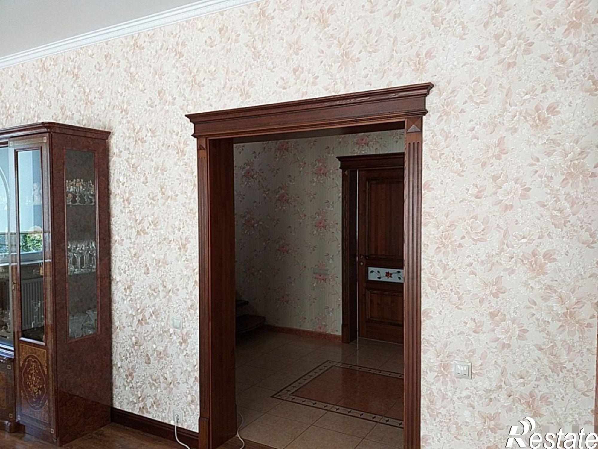 Купить дачу, дом, коттедж за 13 500 000 рублей на Брянская ул